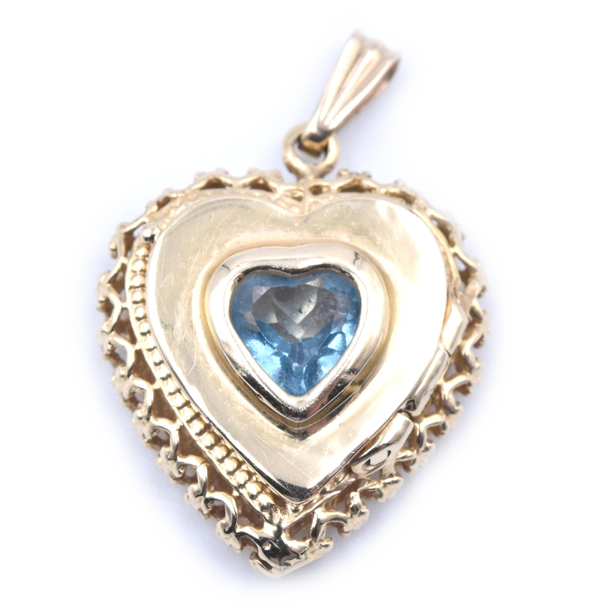 14 Karat Yellow Gold Blue Topaz Heart Pendant In Excellent Condition For Sale In Scottsdale, AZ
