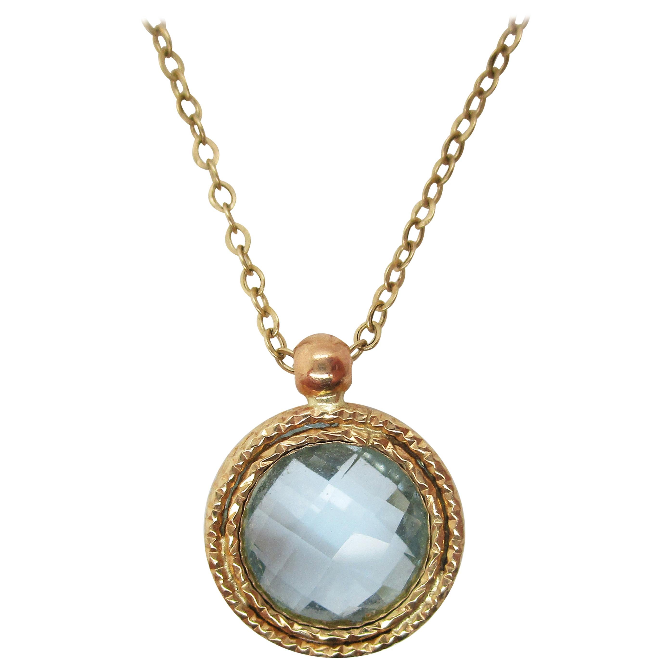 14 Karat Yellow Gold Blue Topaz Pendant and Chain For Sale