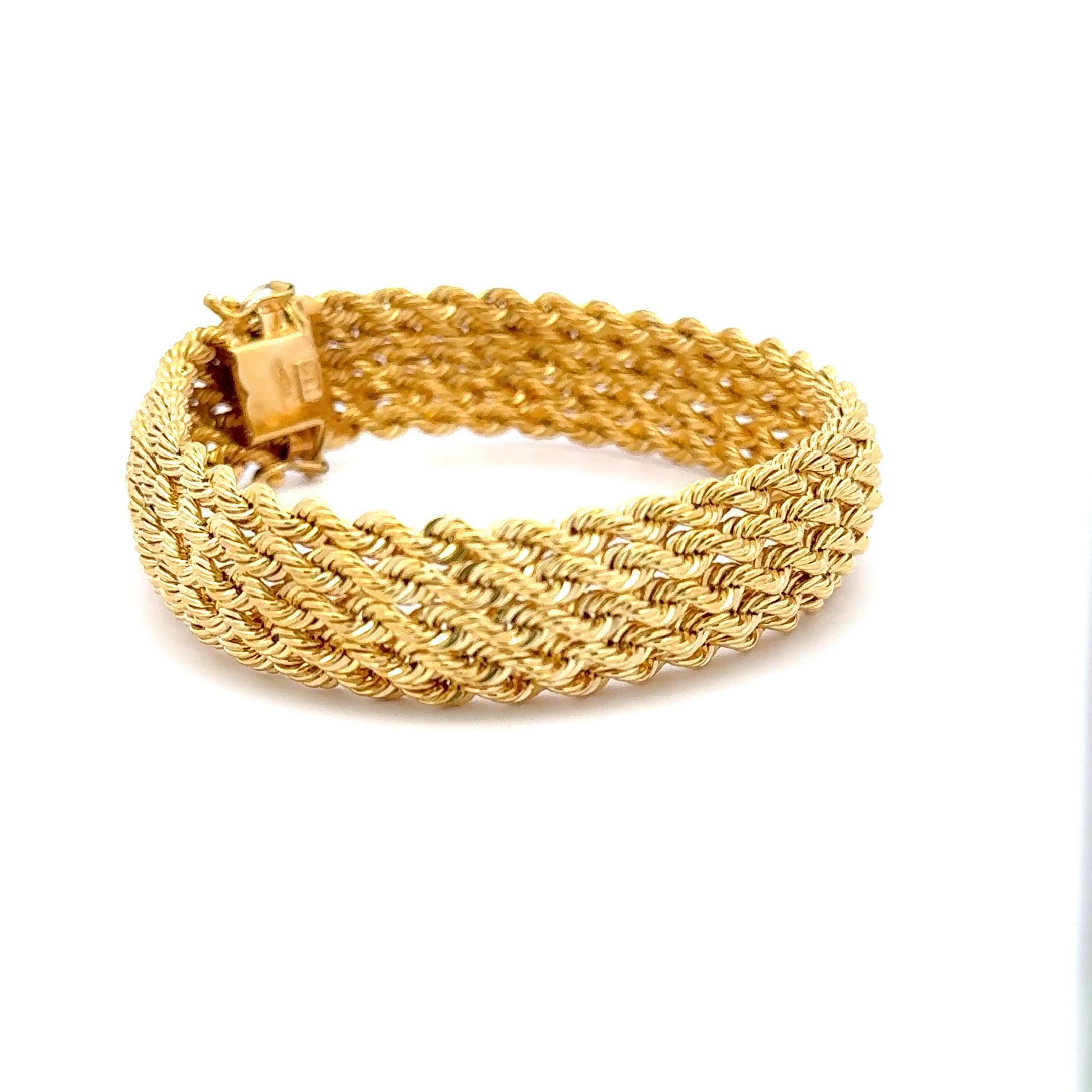  Italian Braided Twist Bracelet 21.1 Grams 8.25 Inches 14 Karat Yellow Gold  For Sale 1