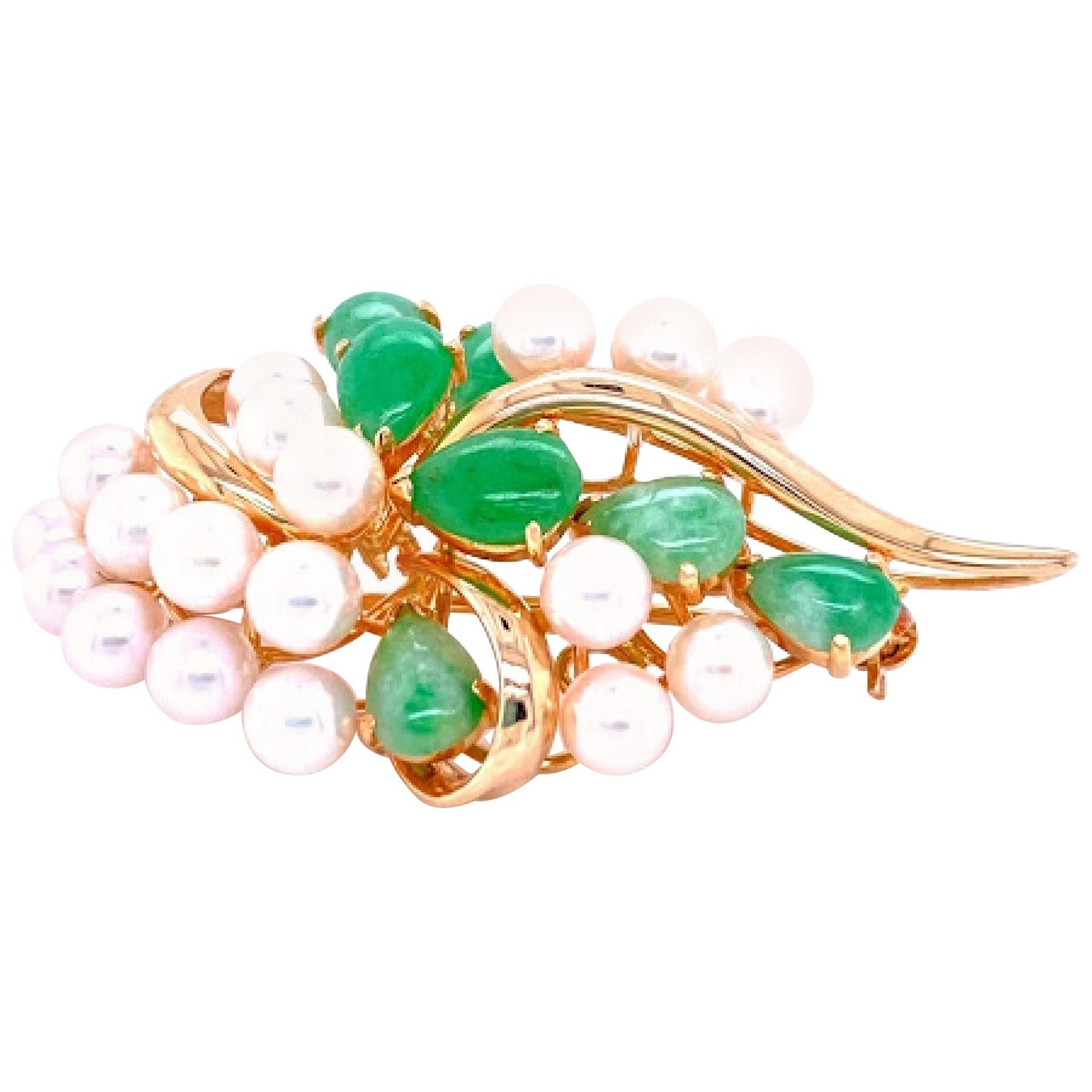 14 Karat Yellow Gold Broach with Akoya Pearls and Jadeite