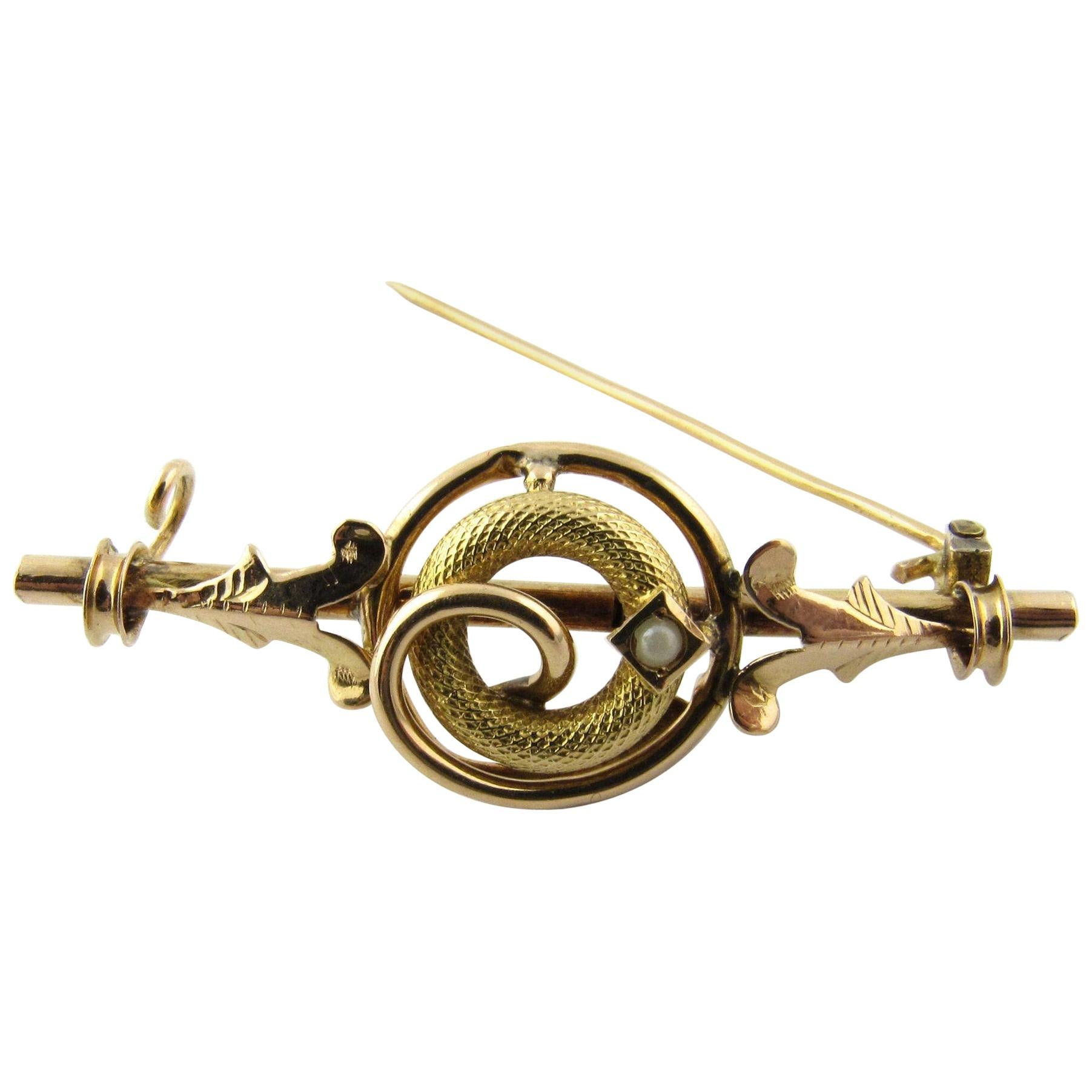 14 Karat Yellow Gold Brooch with Pearl Stone