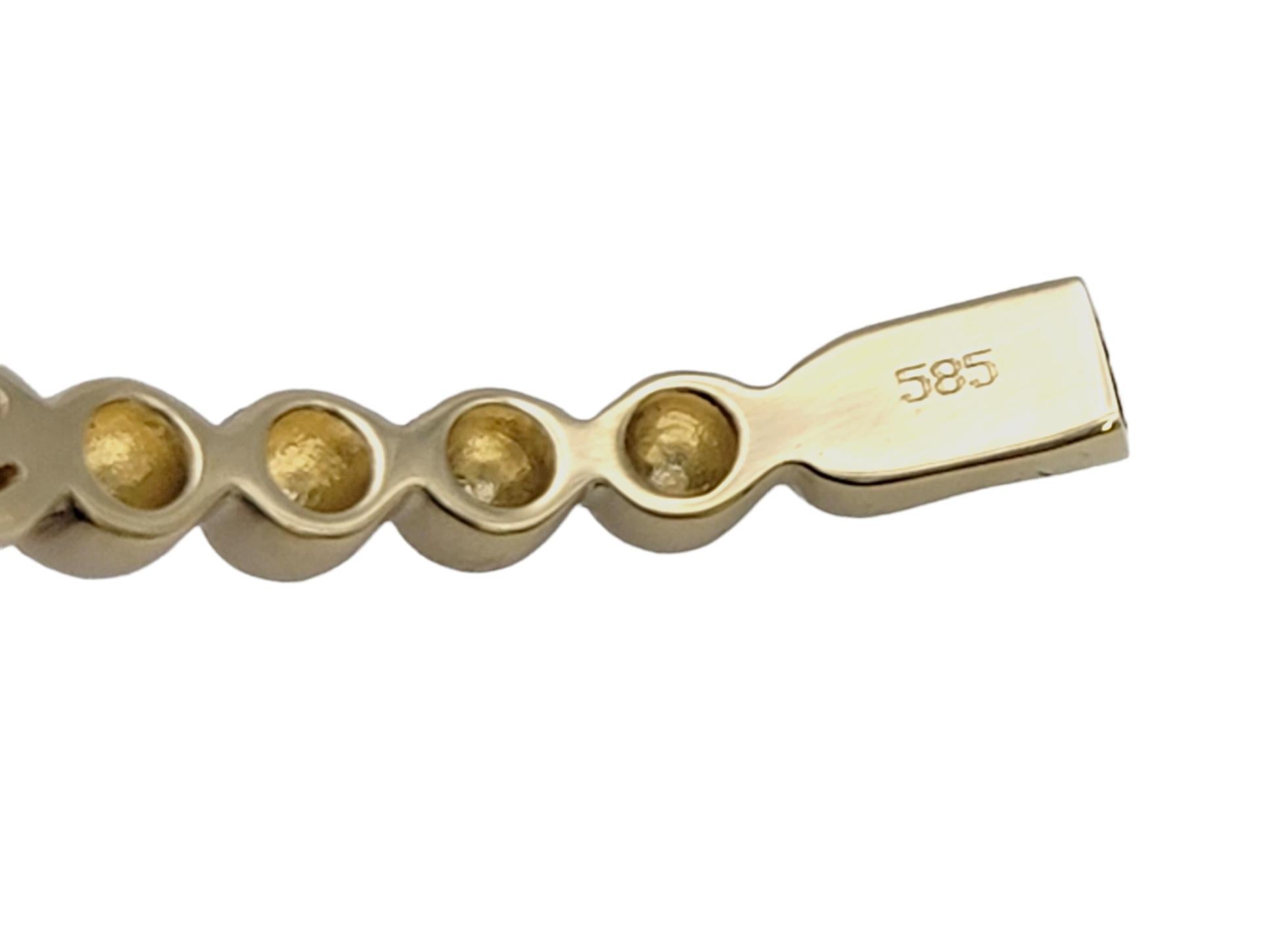 14 Karat Yellow Gold Bubble Style Narrow Stacking Bangle Bracelet with Diamonds For Sale 4