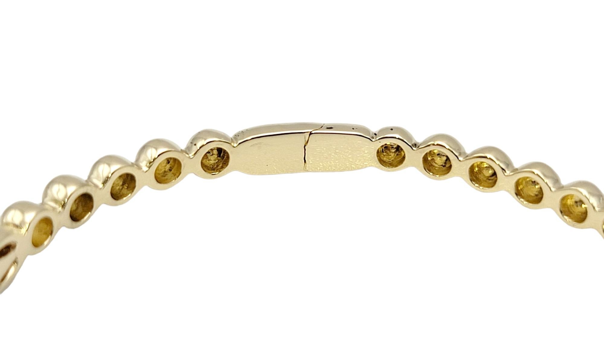 14 Karat Yellow Gold Bubble Style Narrow Stacking Bangle Bracelet with Diamonds For Sale 3