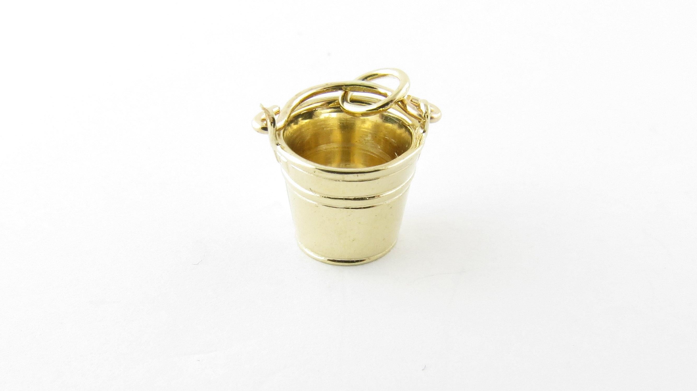 Women's 14 Karat Yellow Gold Bucket Charm
