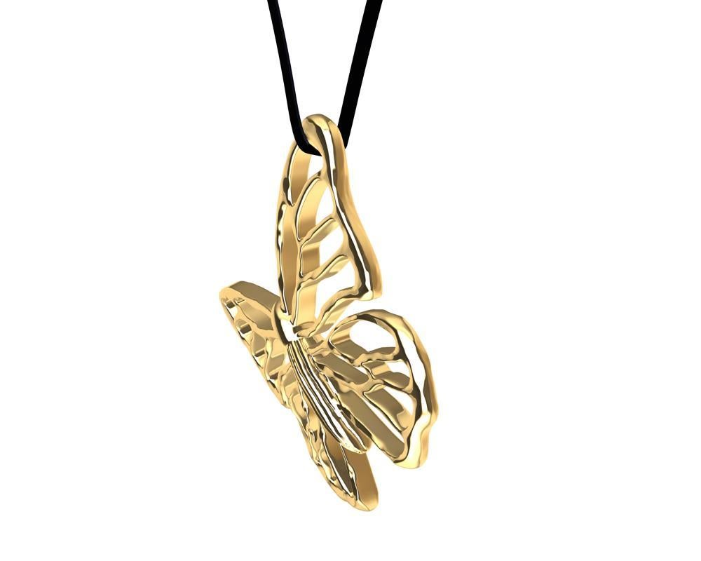 14 Karat Yellow Gold Butterfly Necklace on Suede In New Condition For Sale In New York, NY