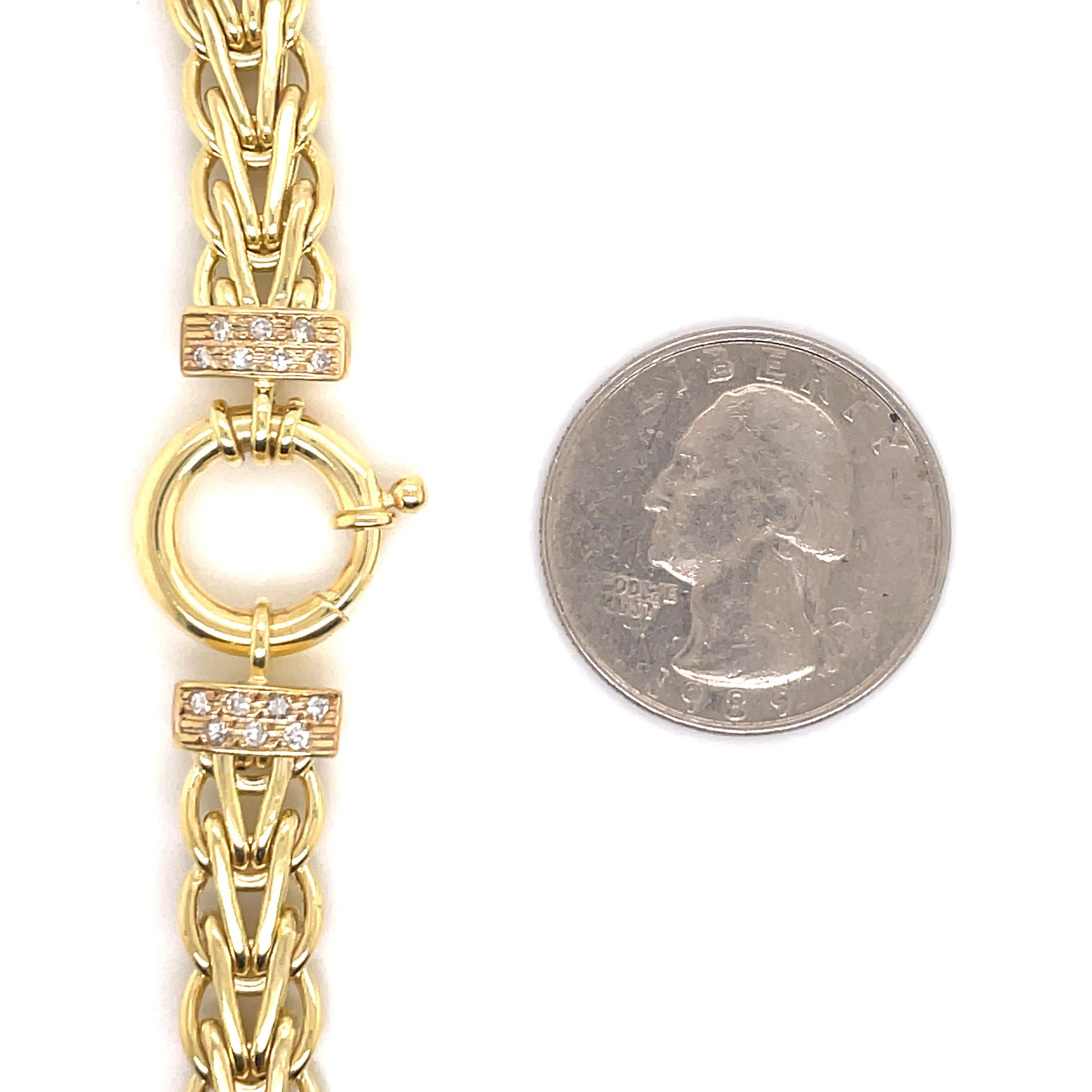 14 Karat Yellow Gold necklace featuring aa Byzantine motif weighing 21 grams.
Made in Turkey 