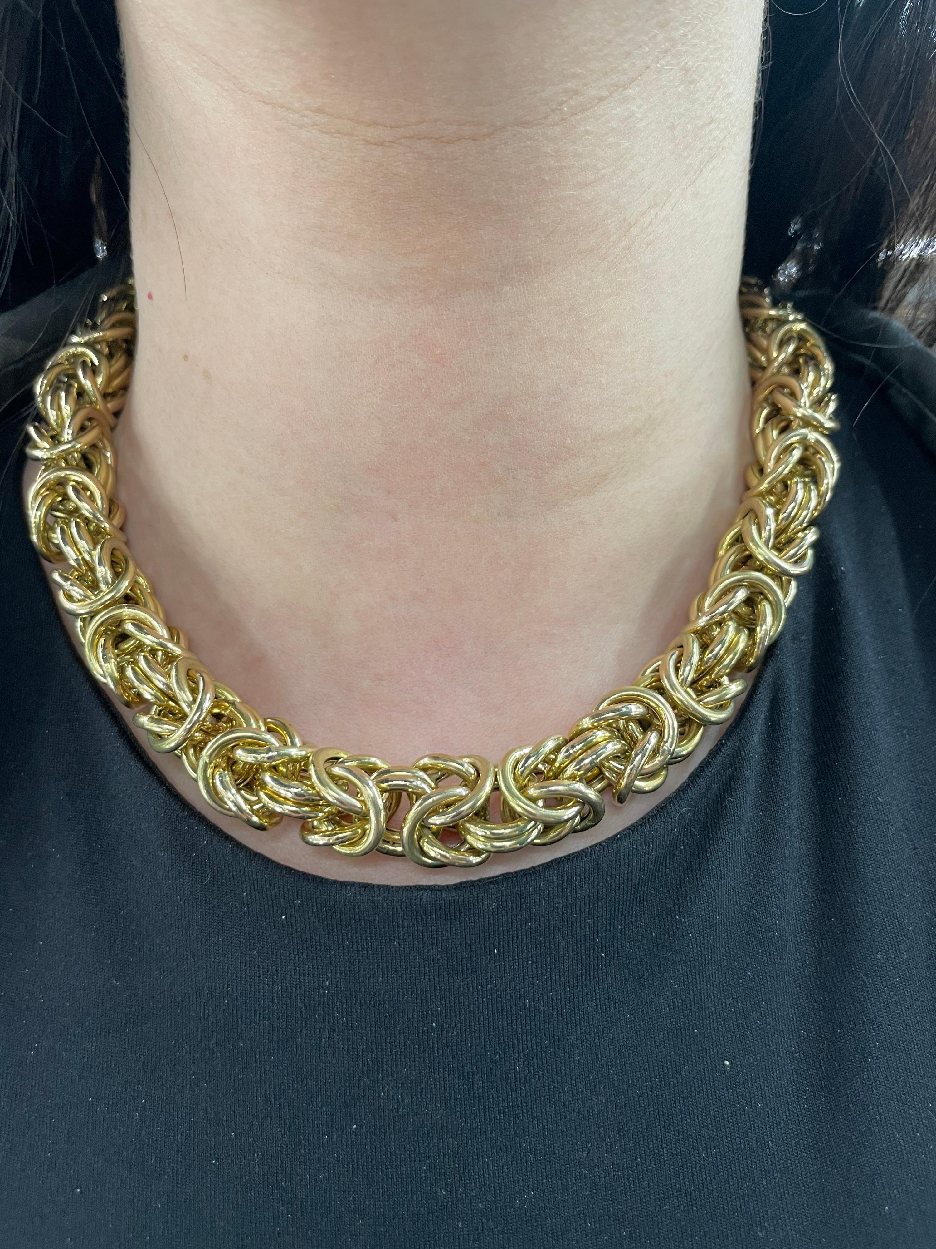 14 Karat Gelbgold Halskette im byzantinischen Stil 105,6 Gramm (Zeitgenössisch) im Angebot