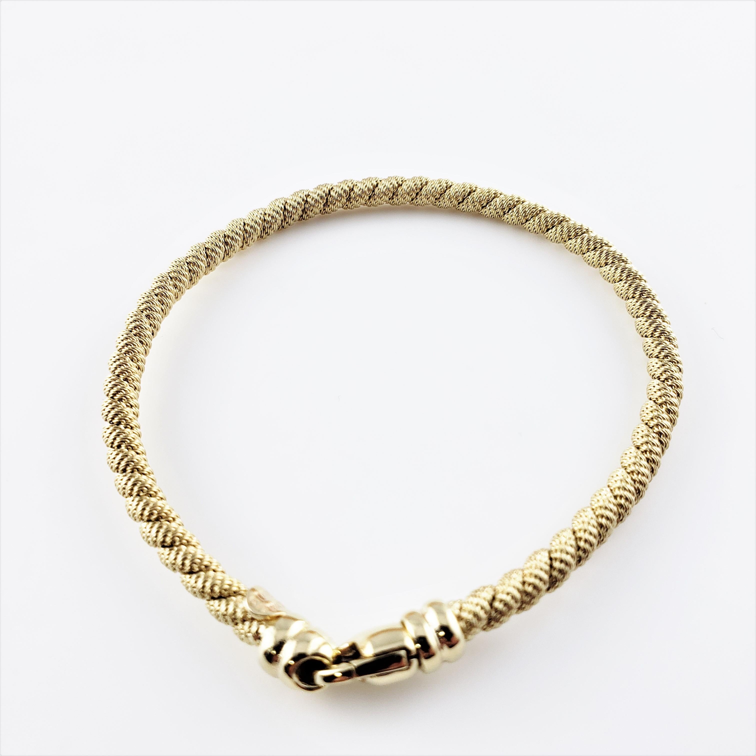 Women's 14 Karat Yellow Gold Cable Bracelet