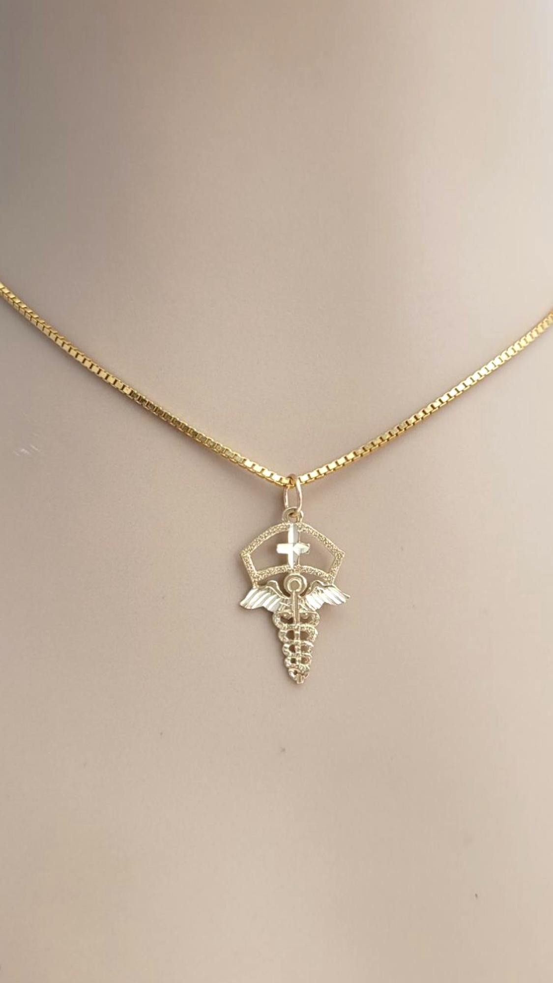 14 Karat Yellow Gold Caduceus Symbol of Medicine Charm #21628 in vendita 1