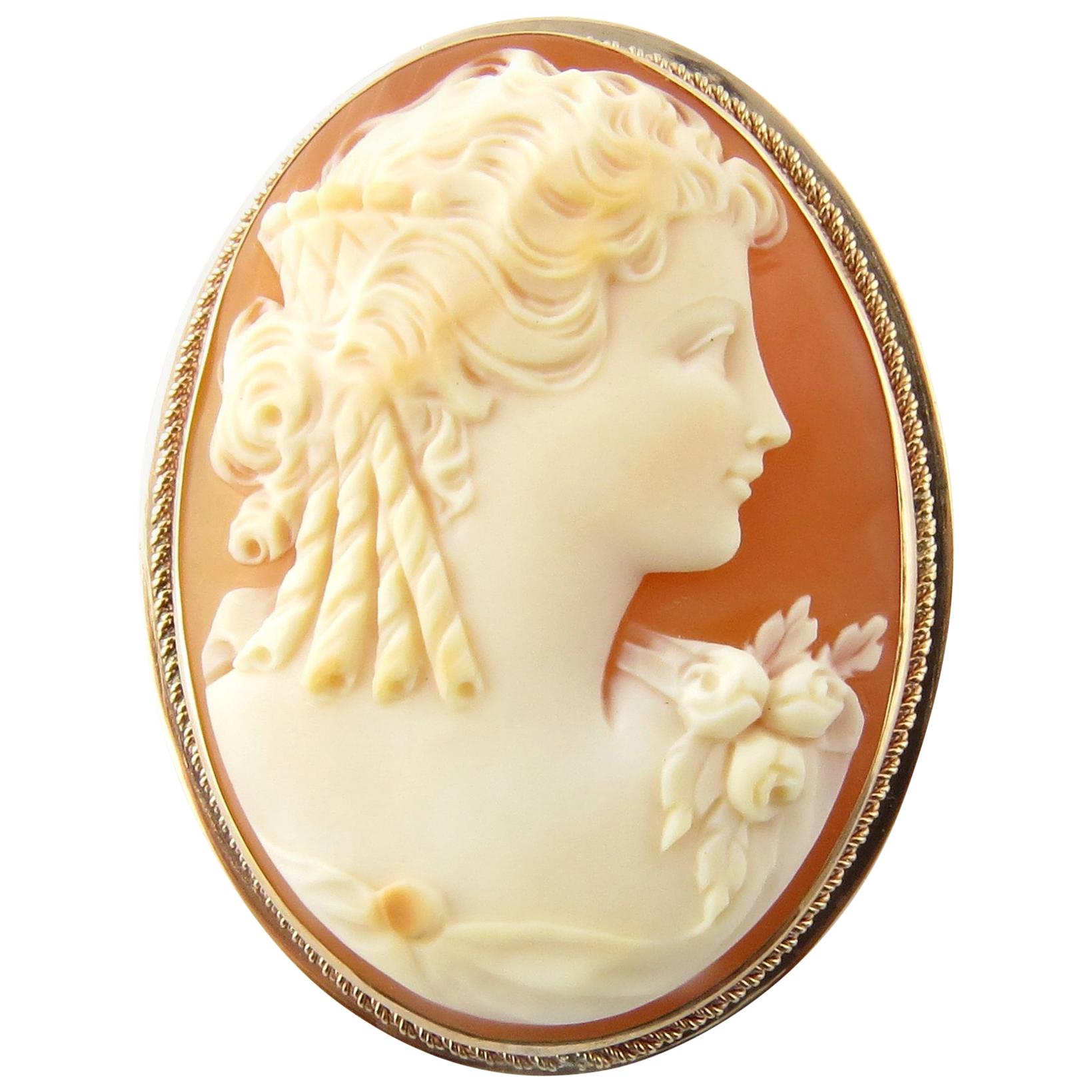 14 Karat Yellow Gold Cameo Brooch or Pendant