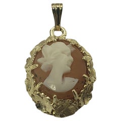 14 Karat Yellow Gold Cameo Brooch/Pendant #13090