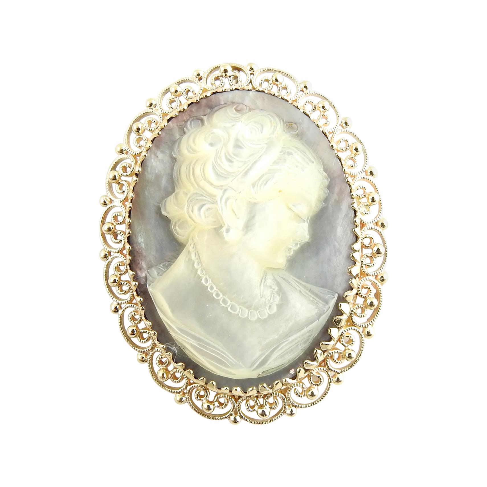 14 Karat Yellow Gold Cameo Brooch / Pendant