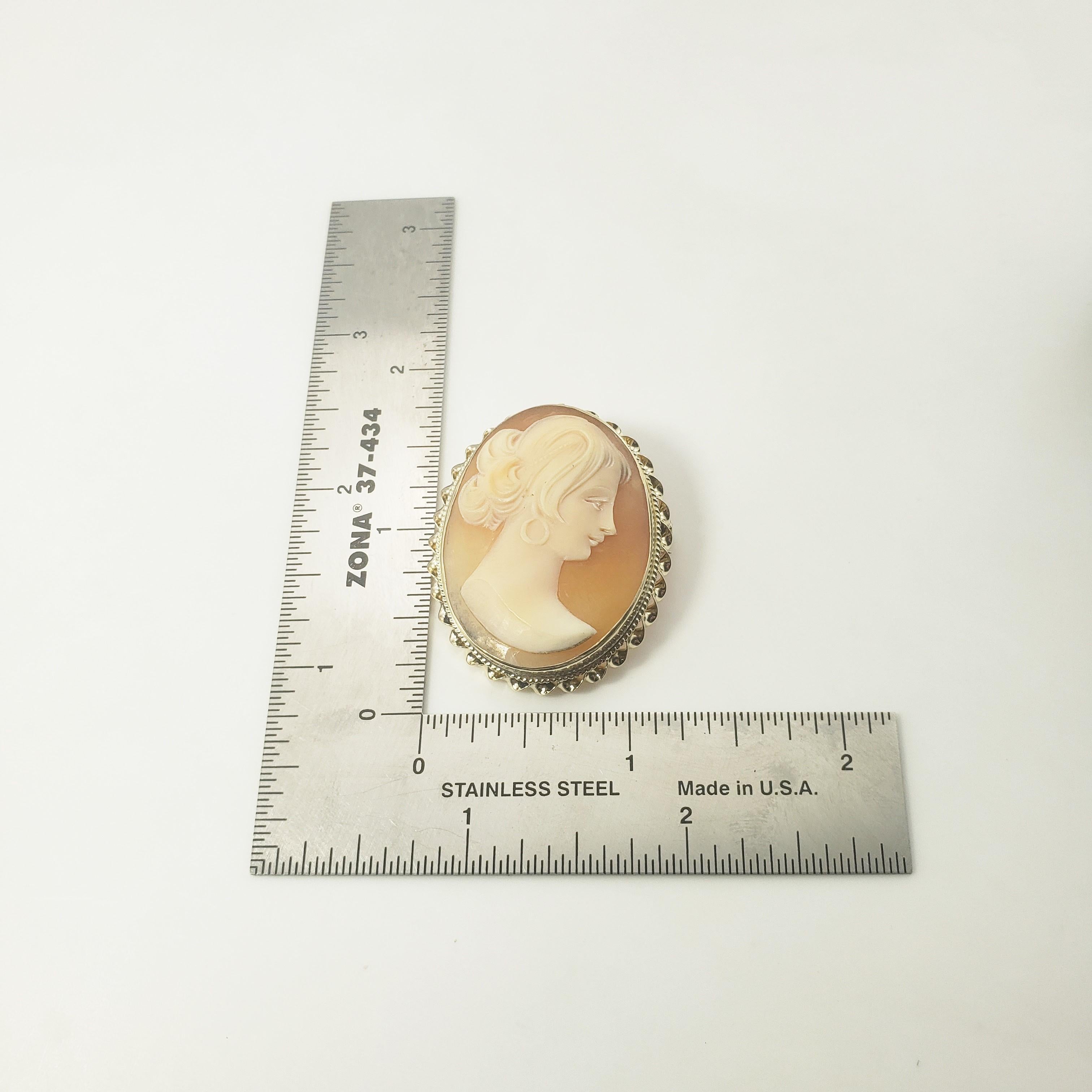 14 Karat Yellow Gold Cameo Brooch/Pin For Sale 2