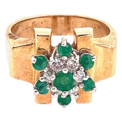 Bague camée en or jaune 14 carats avec pierre de chrysoprase