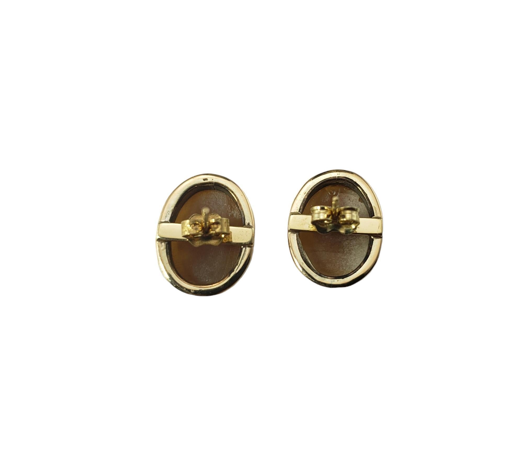 14 Karat Yellow Gold Cameo Earrings #15512 For Sale 1