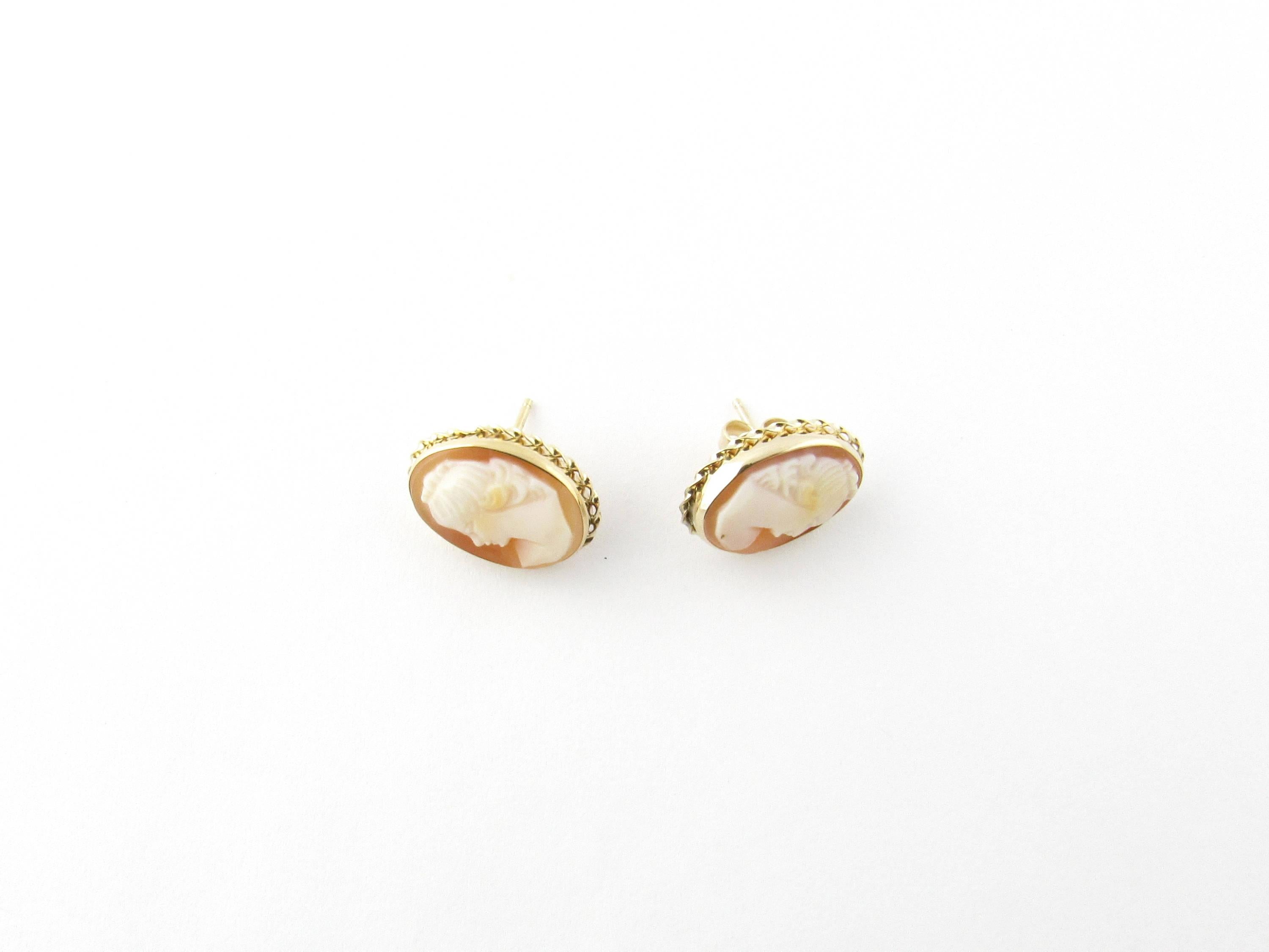 Women's 14 Karat Yellow Gold Cameo Earrings