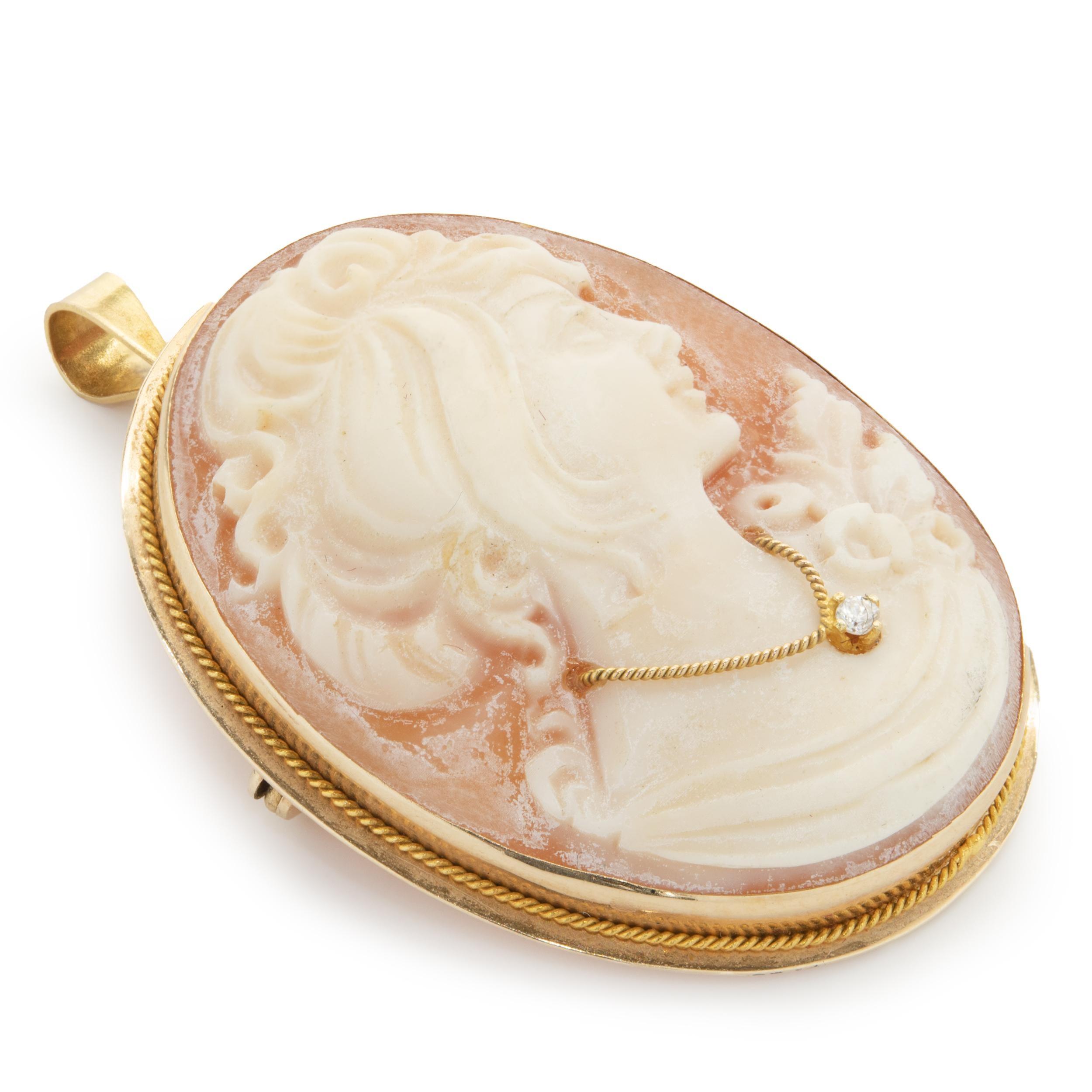 Women's 14 Karat Yellow Gold Cameo Oval Pin For Sale