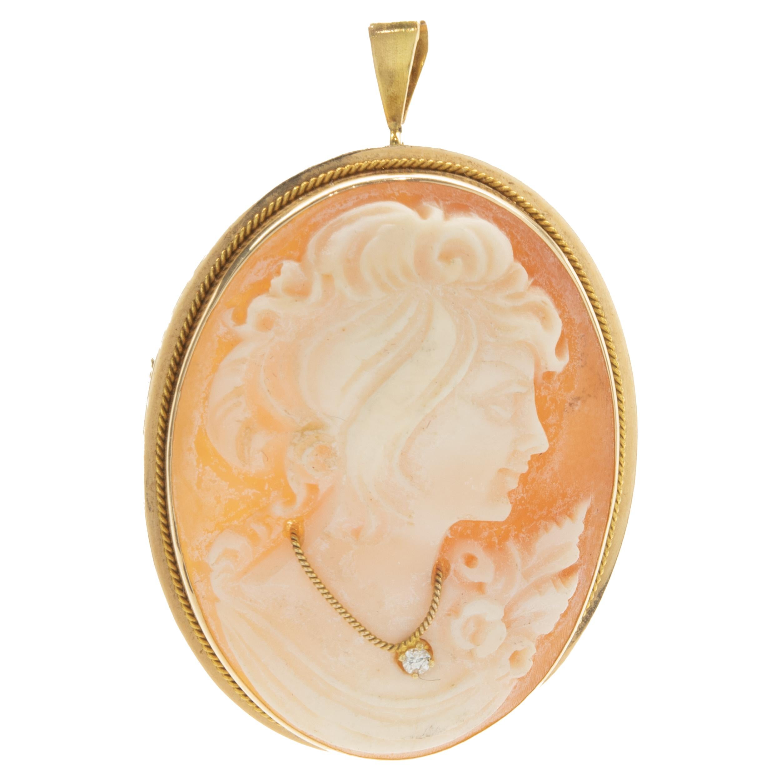 14 Karat Yellow Gold Cameo Oval Pin For Sale