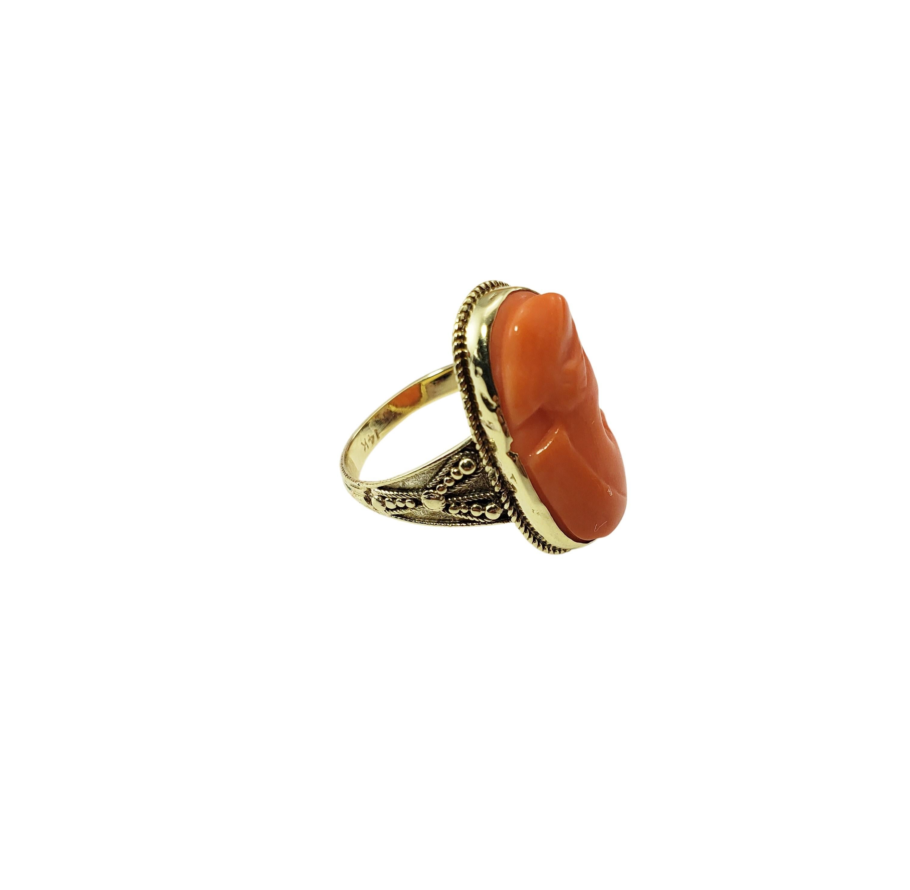 14 Karat Yellow Gold Cameo Ring In Good Condition For Sale In Washington Depot, CT