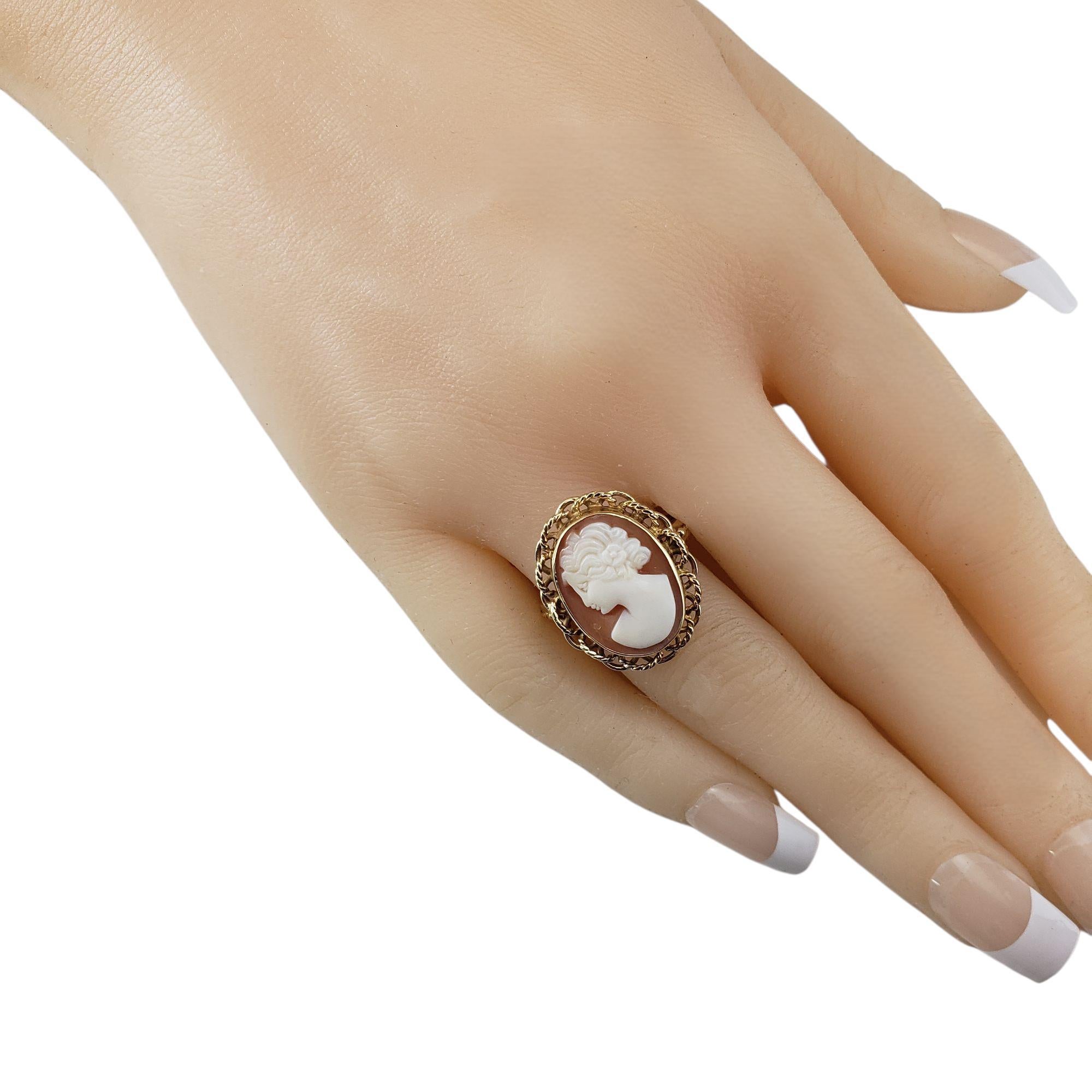 14 Karat Yellow Gold Cameo Ring Size 8 #21855 in vendita 3