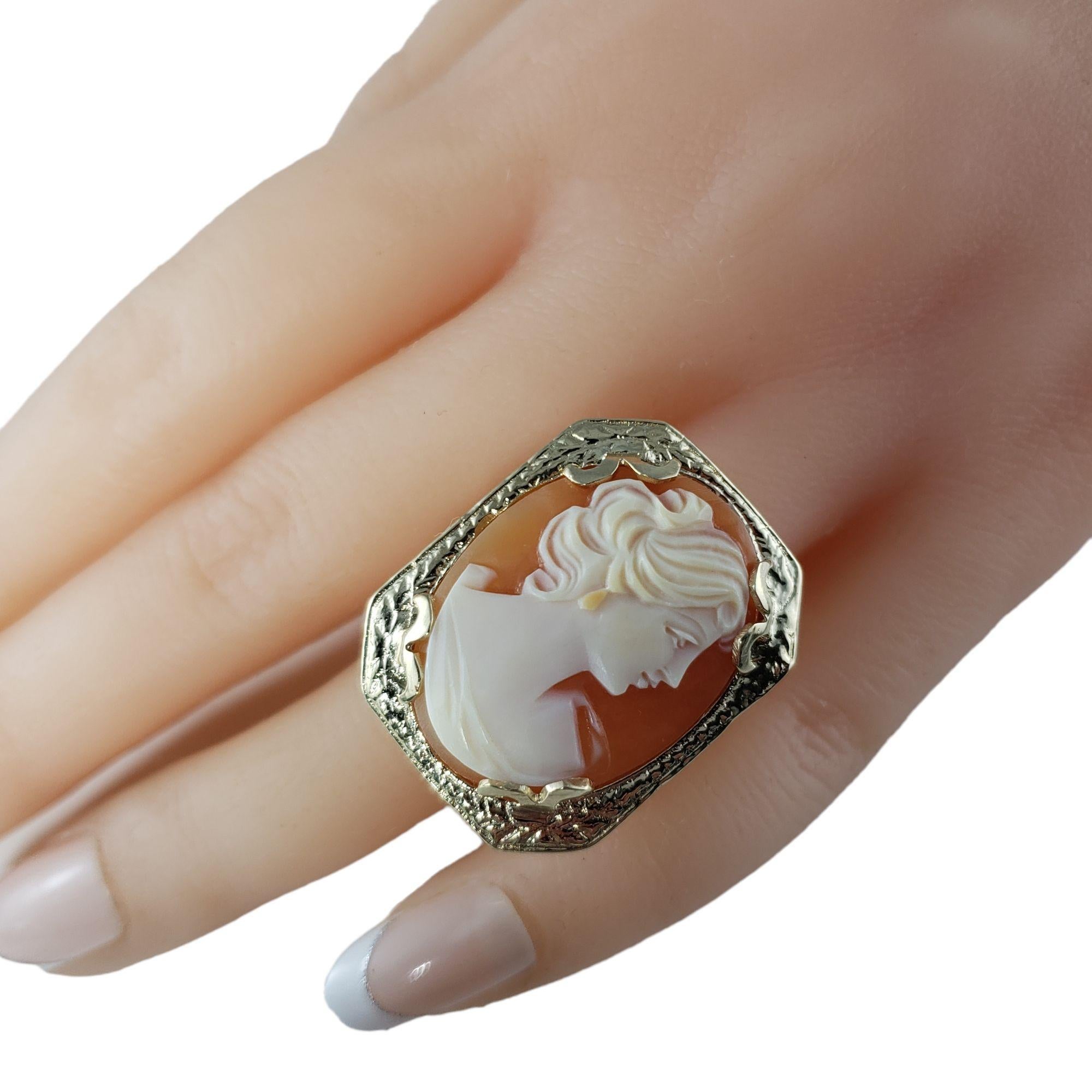 14 Karat Yellow Gold Cameo Ring For Sale 2