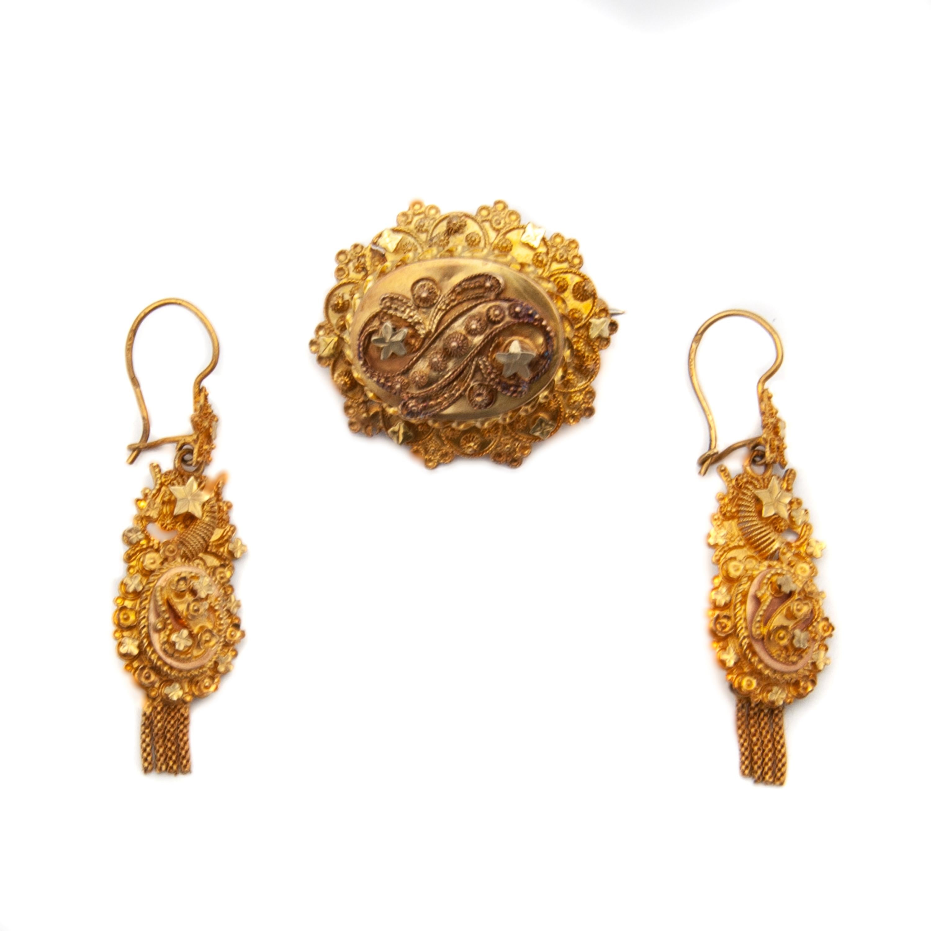 Boucles d'oreilles et broche en or jaune 14K, set de bijoux anciens Pour femmes en vente