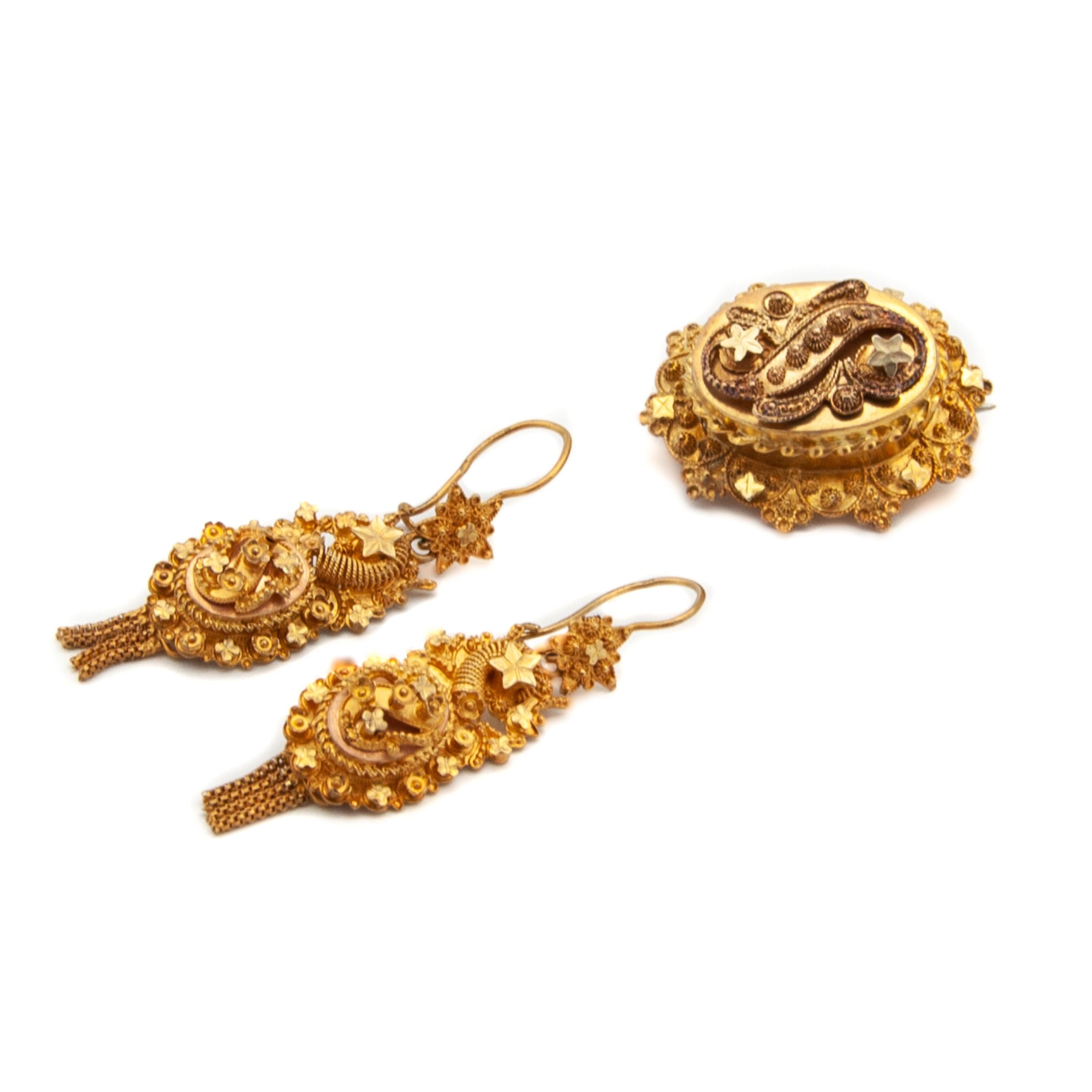 Boucles d'oreilles et broche en or jaune 14K, set de bijoux anciens en vente 1