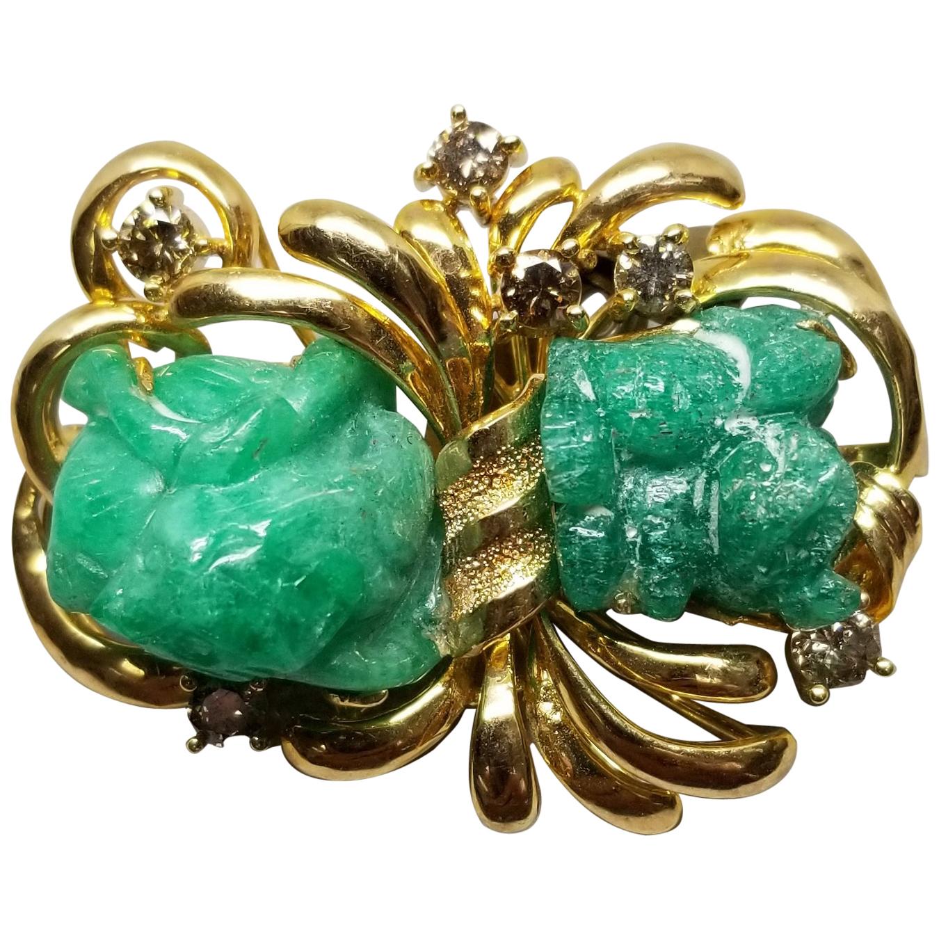 14 Karat Yellow Gold Carved Emerald and Diamond Pin For Sale