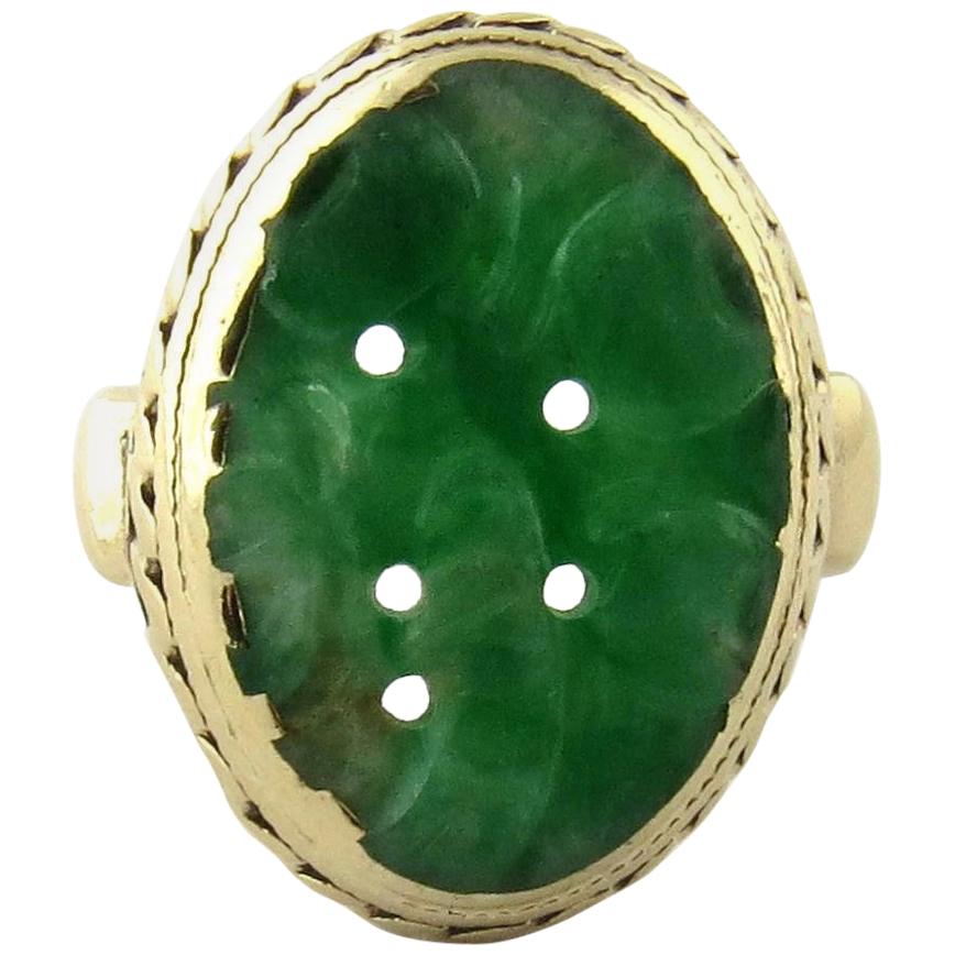14 Karat Yellow Gold Carved Oval Jade Ring
