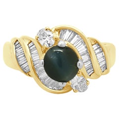 14 Karat Yellow Gold Cat’s Eye Alexandrite and Diamond Ring