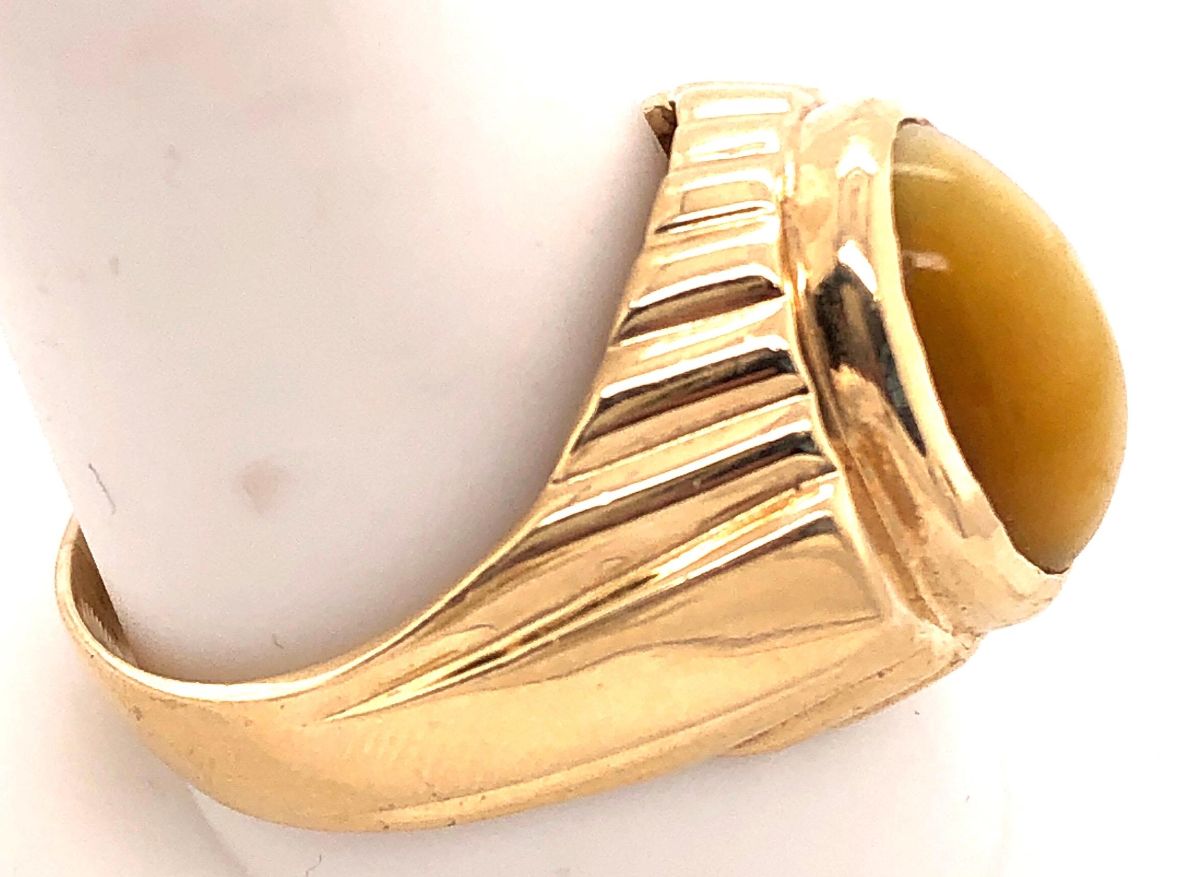 Women's or Men's 14 Karat Yellow Gold Cat's Eye Contemporary Ring For Sale