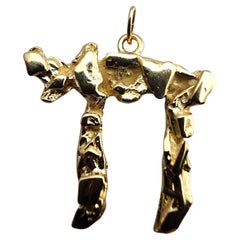 14 Karat Yellow Gold Chai Nugget Pendant #23923