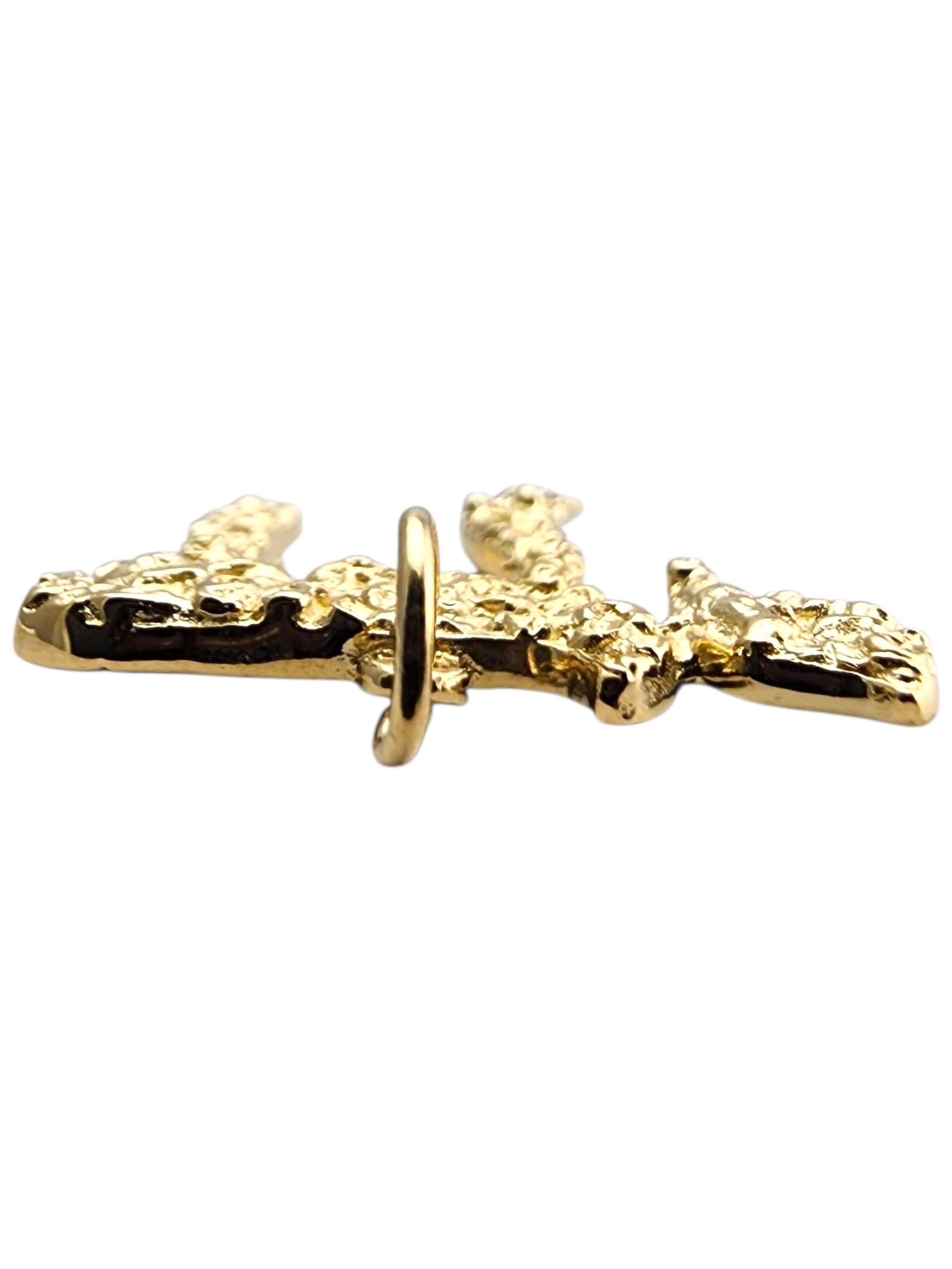 Donna 14 Karat Yellow Gold Chai Nugget Pendant #23924 in vendita