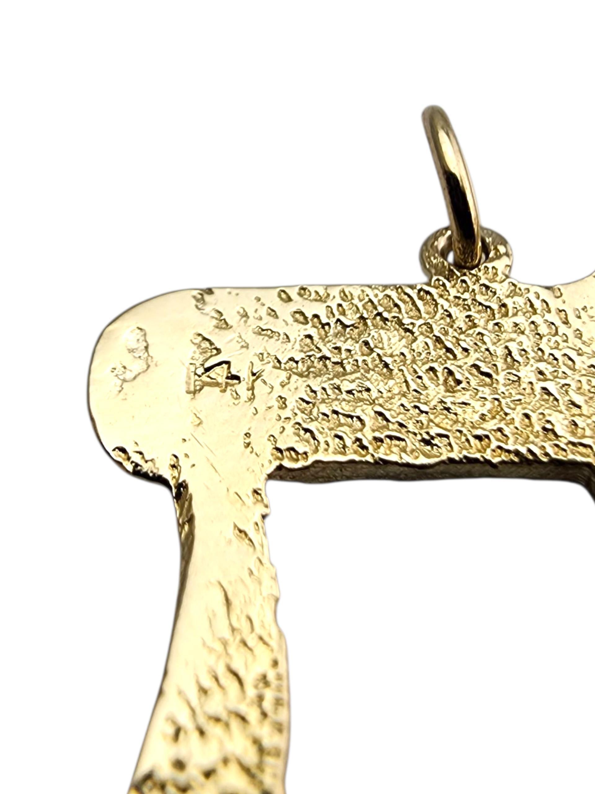 14 Karat Yellow Gold Chai Nugget Pendant #23924 in vendita 2