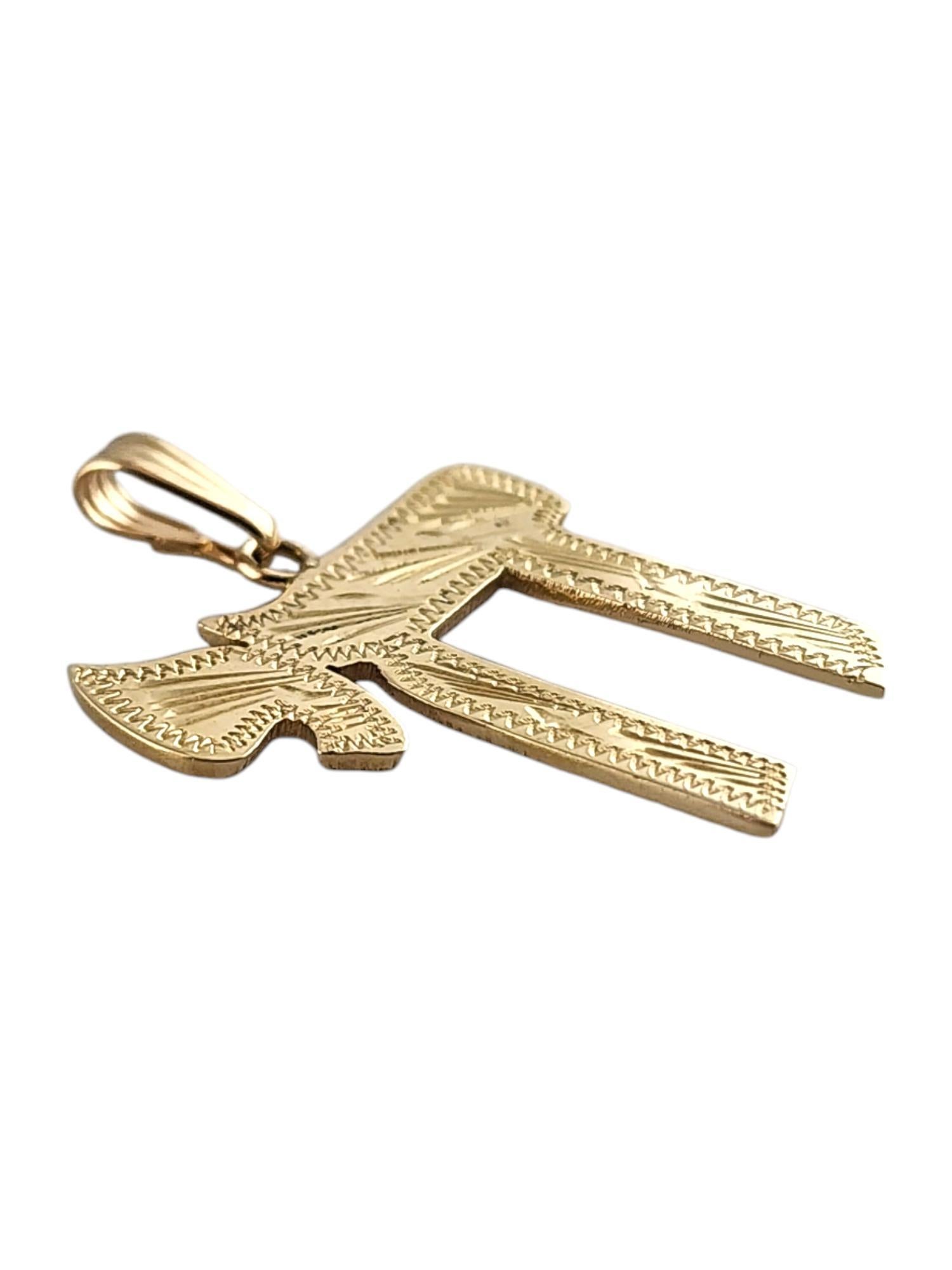 14 Karat Yellow Gold Chai Pendant

This 14K yellow gold chai pendant is going to look amazing on you!

Size: 22.52mm X 21.12mm X 0.84mm

Weight: 2.3 g/ 1.5 dwt

Hallmark: 14K

Very good condition, professionally polished.

Will come packaged in a