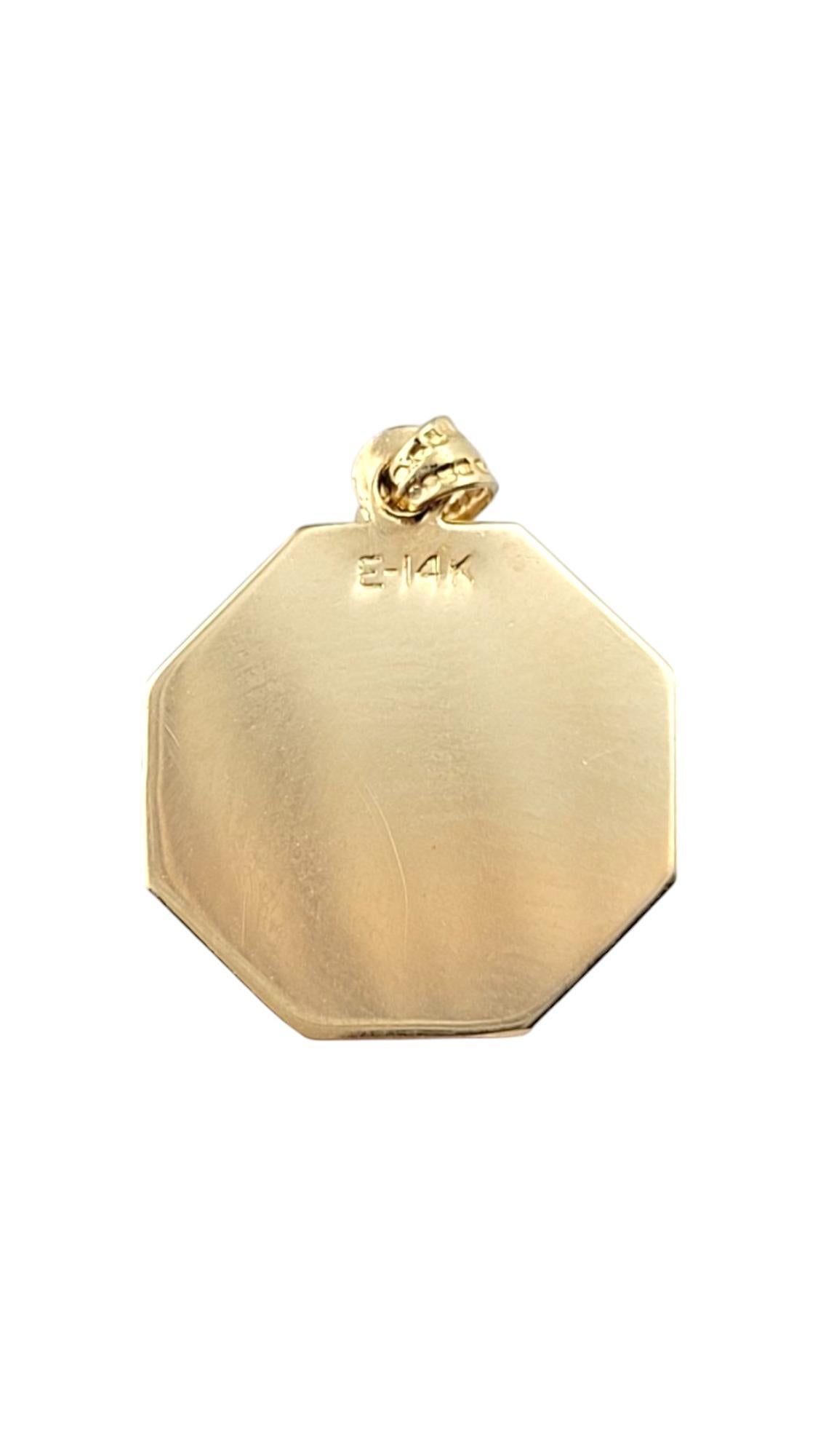 14 Karat Gelbgold Chai-Anhänger #21258 im Zustand „Gut“ im Angebot in Washington Depot, CT