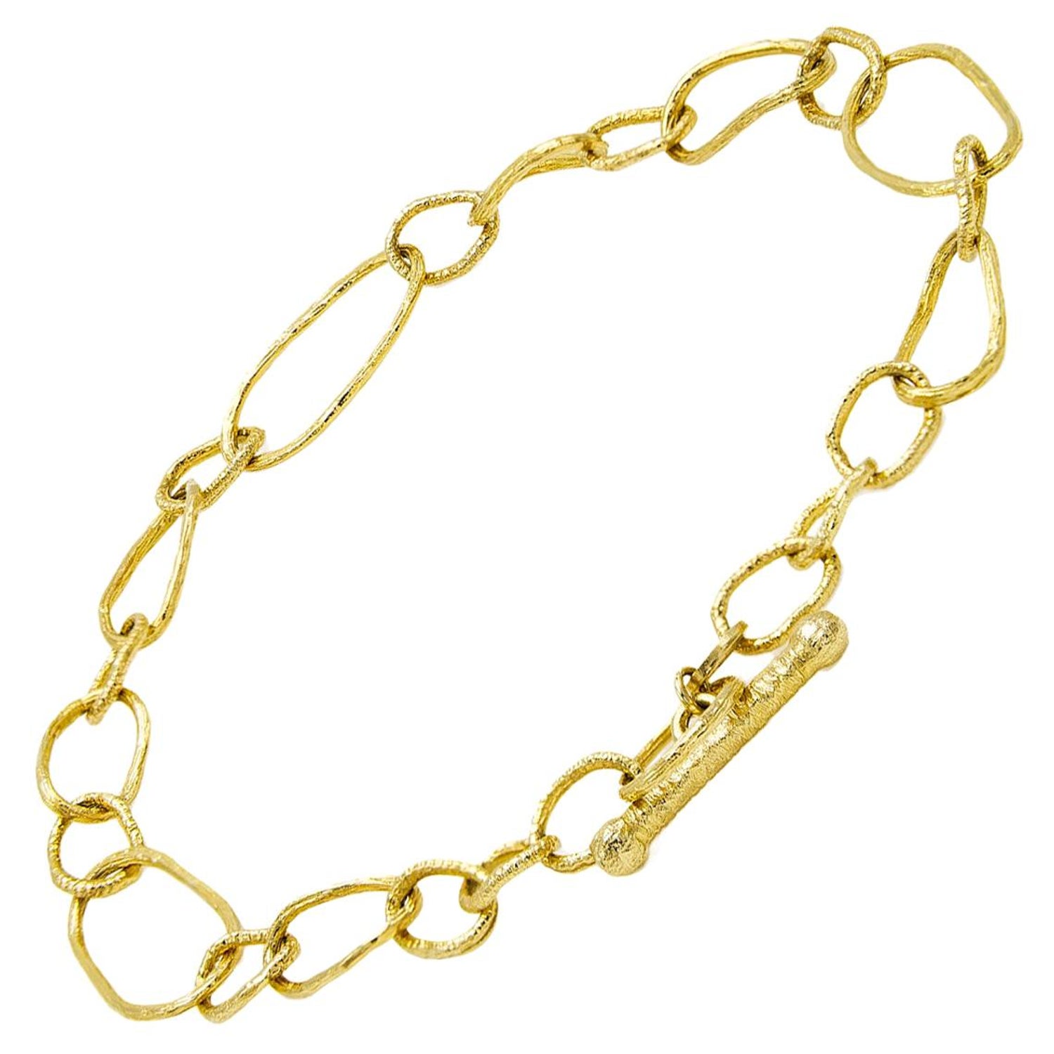 14 Karat Yellow Gold Heart Link Diamond Bracelet — DeWitt's
