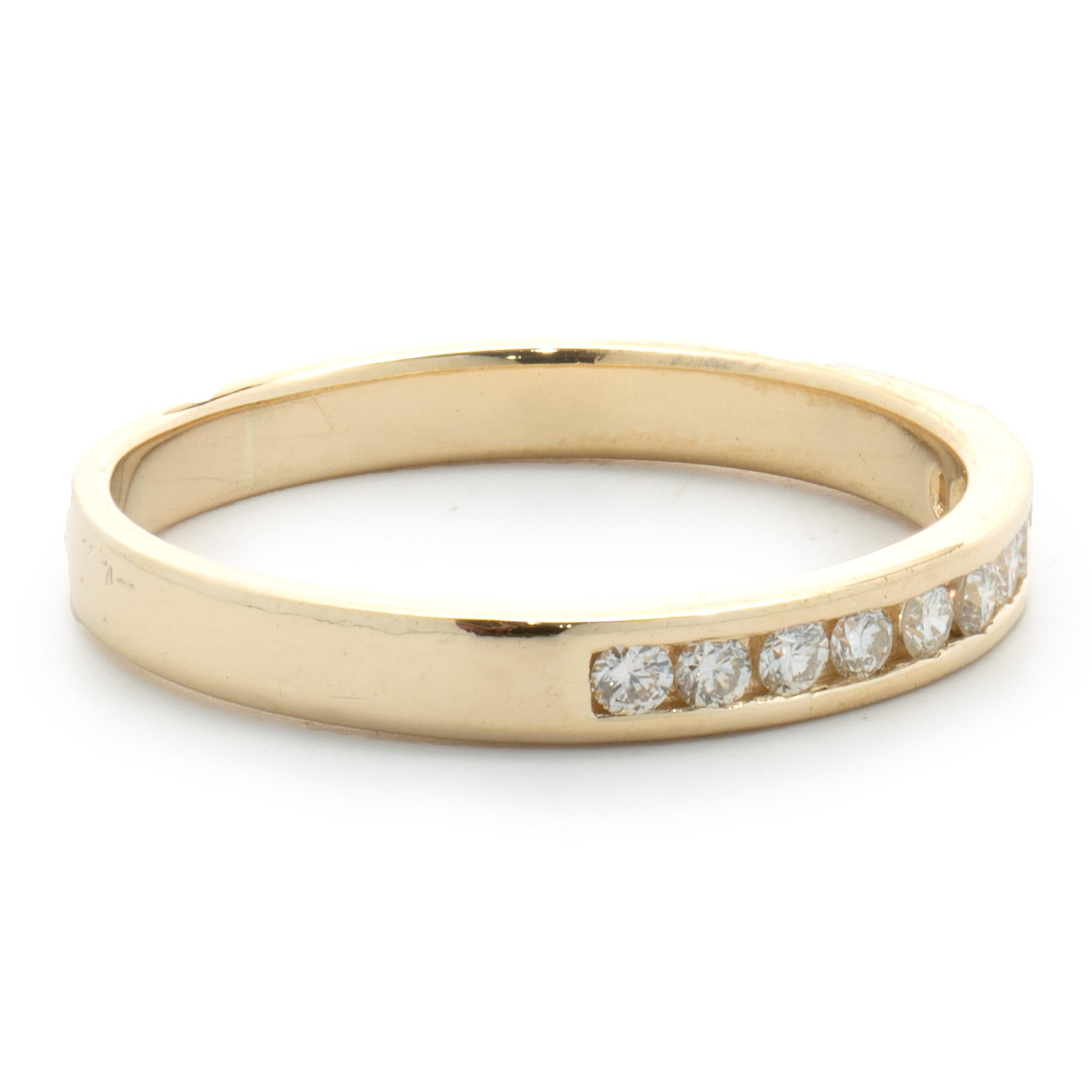 14 Karat Yellow Gold Channel Set Diamond Band In Excellent Condition For Sale In Scottsdale, AZ