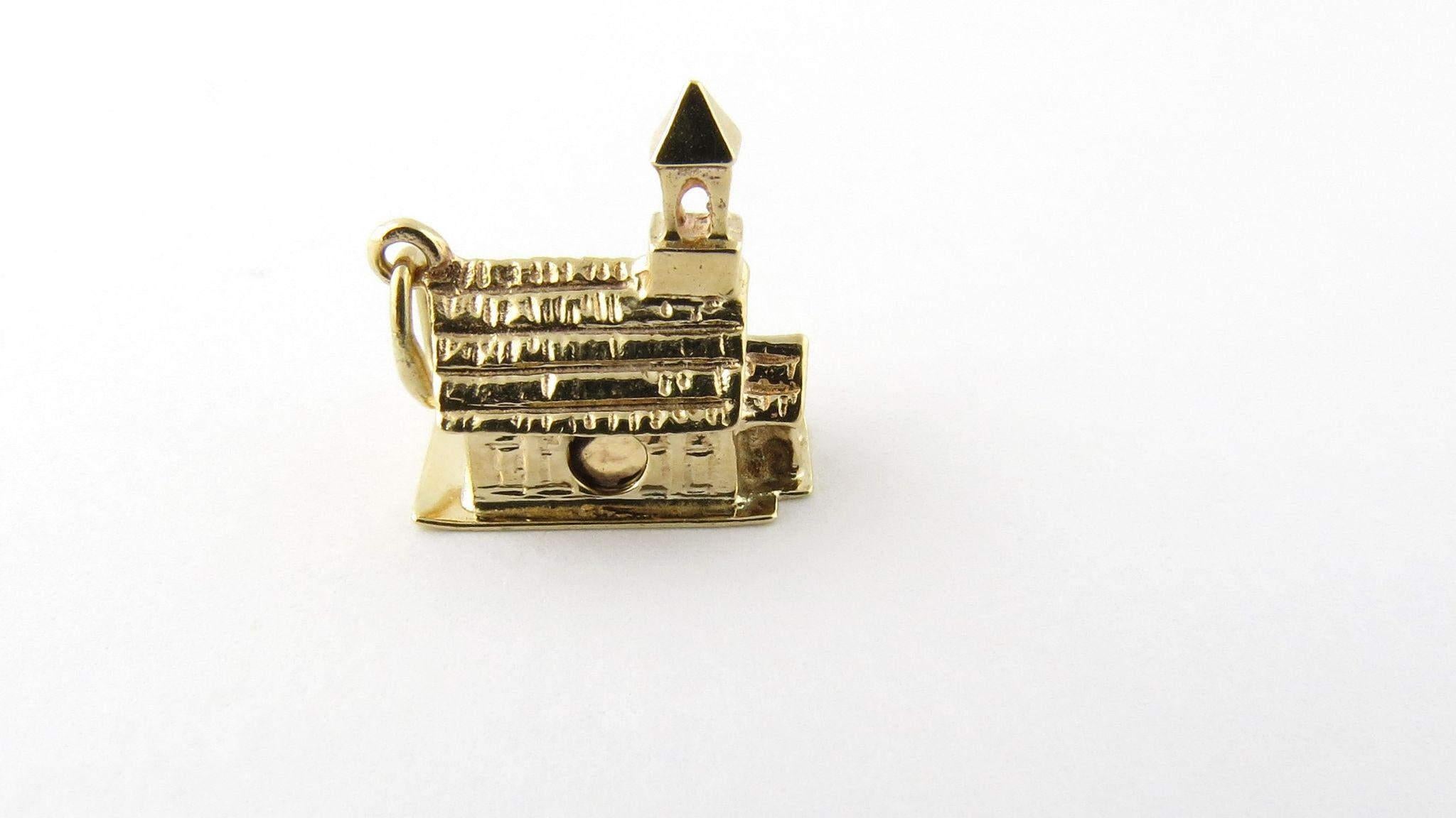Vintage 14 Karat Yellow Gold Chapel Charm- 

Going to the chapel and we're gonna get married! 

This lovely 3D chapel is detailed with shingle roof and steeple. 

Size: 14 mm x 14 mm (actual charm) 

Weight: 2.0 dwt. / 3.1 gr. 

Acid tested for 14