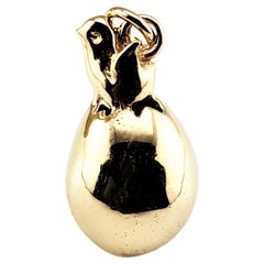 Vintage 14 Karat Yellow Gold Chick and Egg Charm