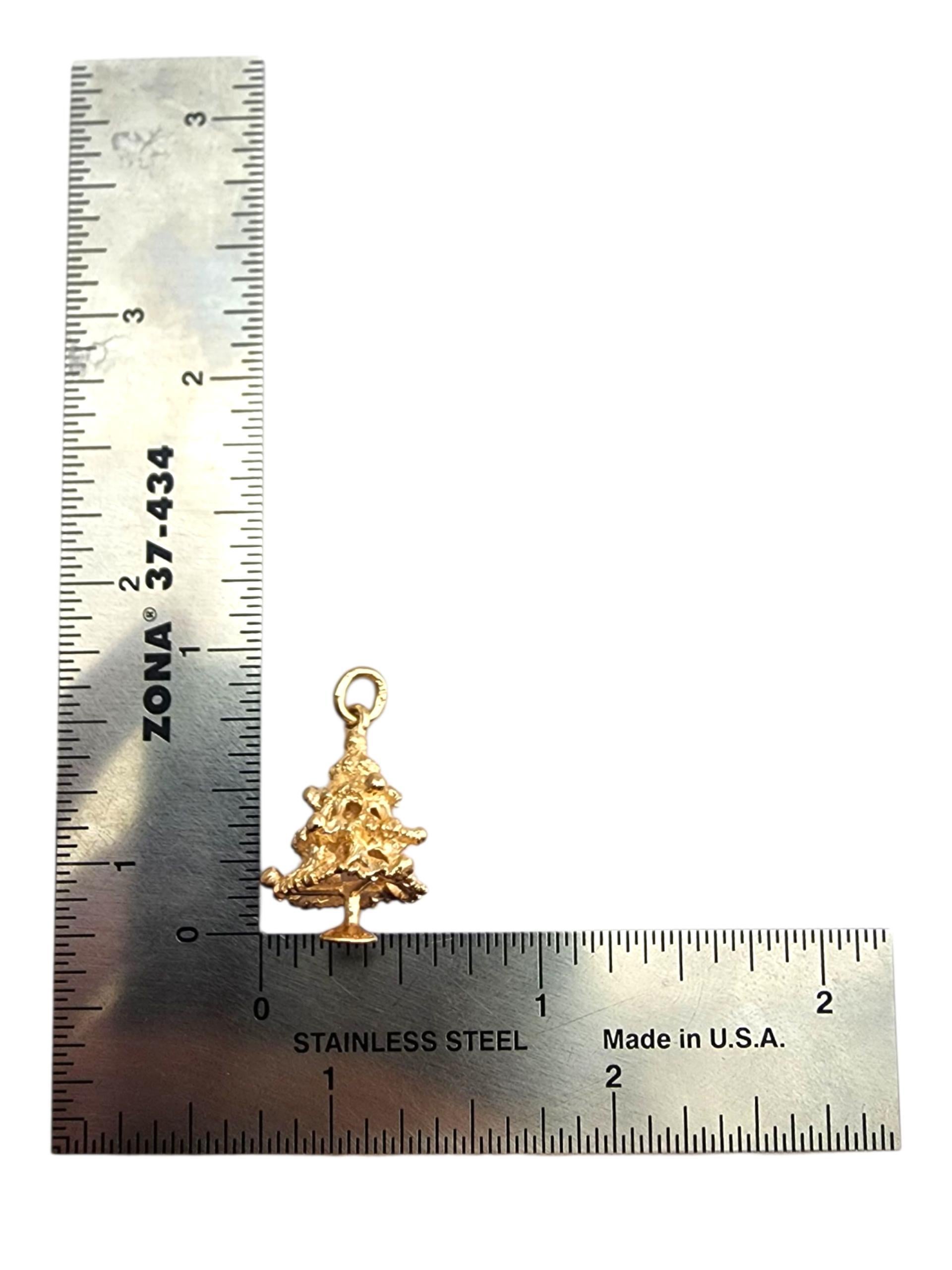 Breloque de sapin de Noël en or jaune 14 carats #23925 en vente 2