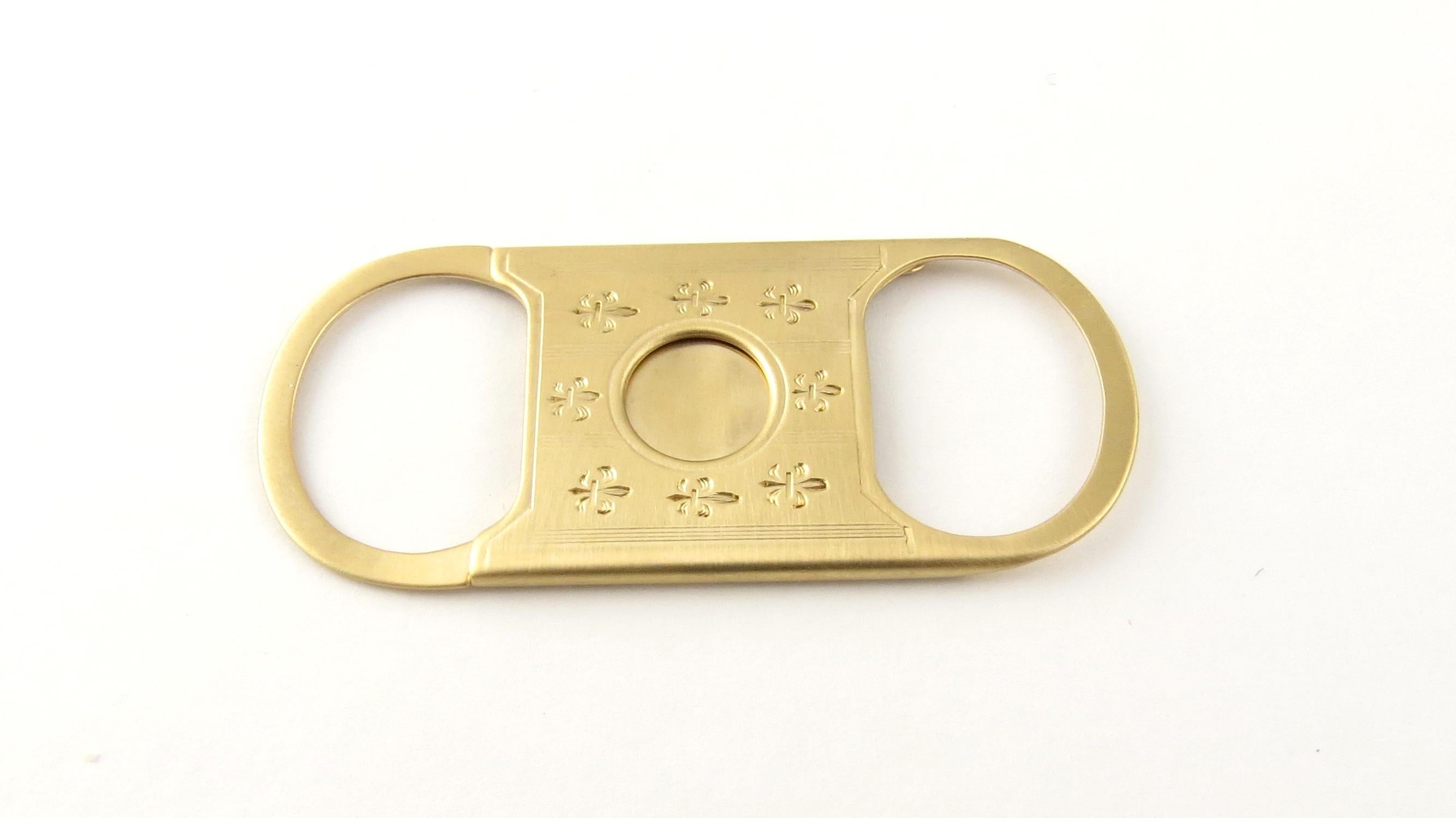 14 Karat Yellow Gold Cigar Cutter 4