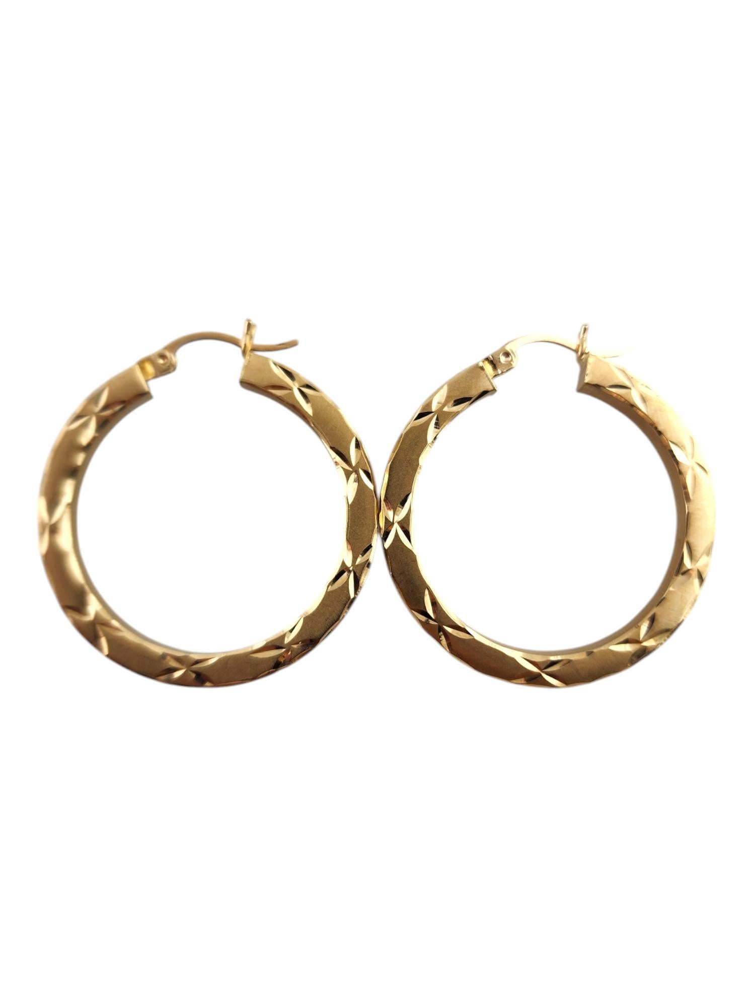 Pendientes de aro circulares de oro amarillo de 14 quilates # 19342