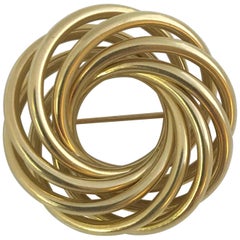 14 Karat Yellow Gold Circular Knot Brooch