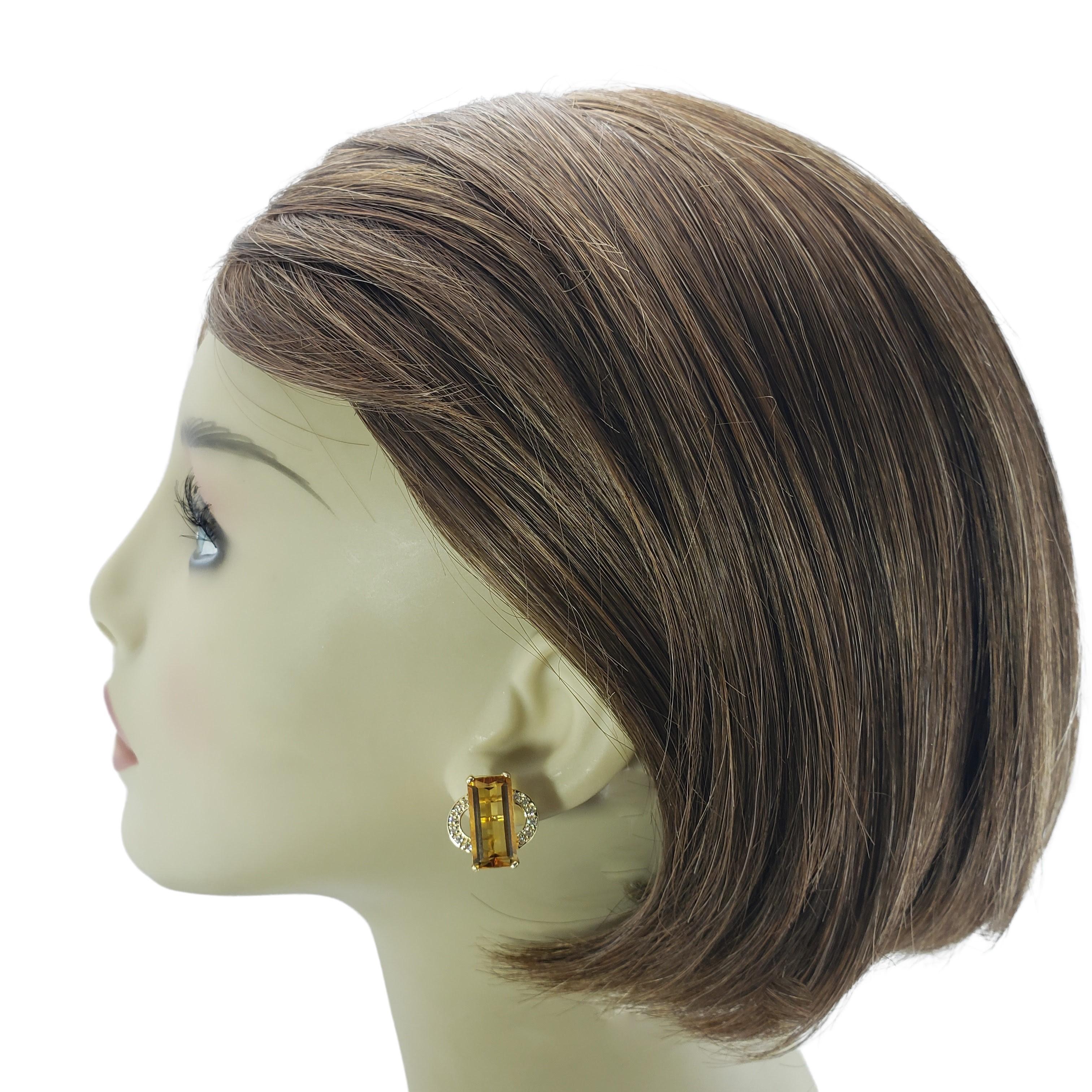 Taille émeraude Boucles d'oreilles à clip en or jaune 14 carats avec citrine et diamant #12886 en vente