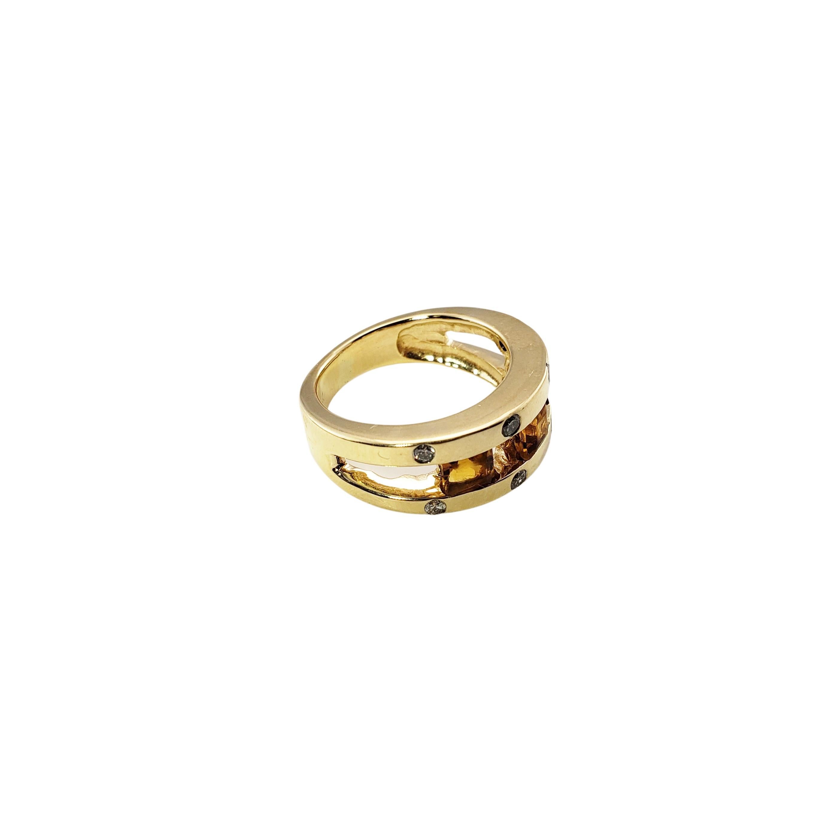 Brilliant Cut 14 Karat Yellow Gold Citrine and Diamond Ring For Sale