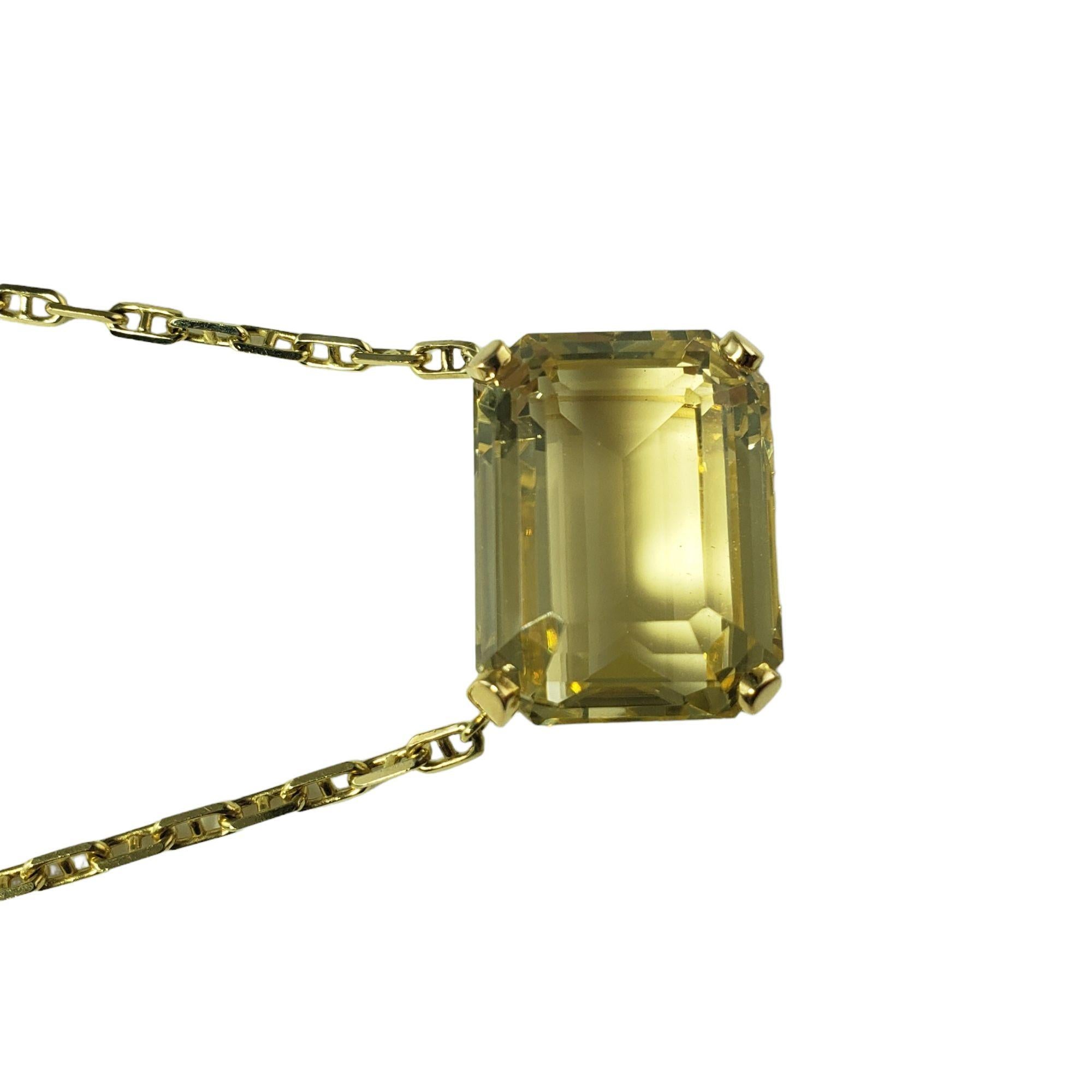 Vintage 14 Karat Yellow Gold Citrine Pendant Necklace JAGi Certified-

This elegant pendant necklace features one emerald cut citrine (24 mm x 18 mm) set in classic 14K yellow gold.

Citrine weight: 37.3 ct.

Size: 27 inches

Weight: 24.5 gr./ 15.8