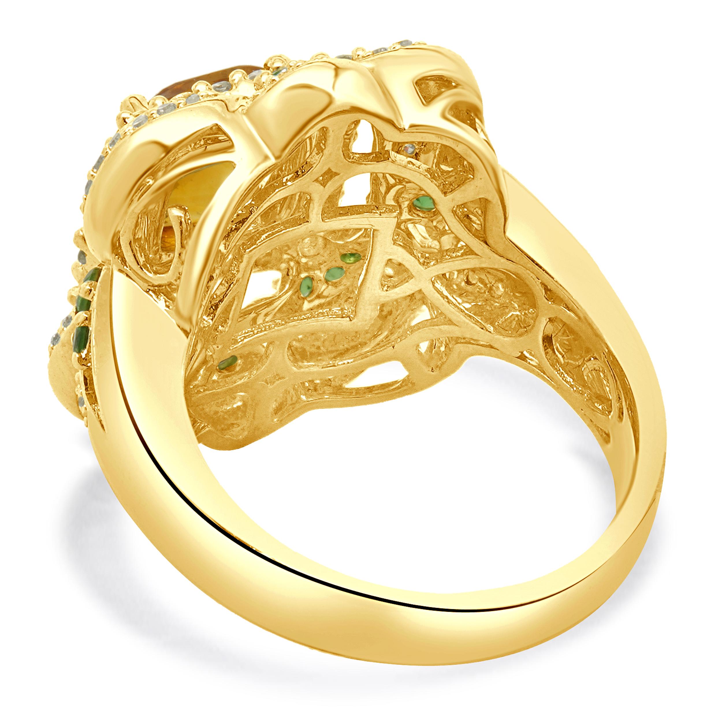 Taille coussin Bague en or jaune 14 carats, citrine, tsavorite et diamant en vente