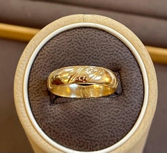 14 Karat Yellow Gold Classic Wide Wedding Band With Design  Ring, Unisex Size 9