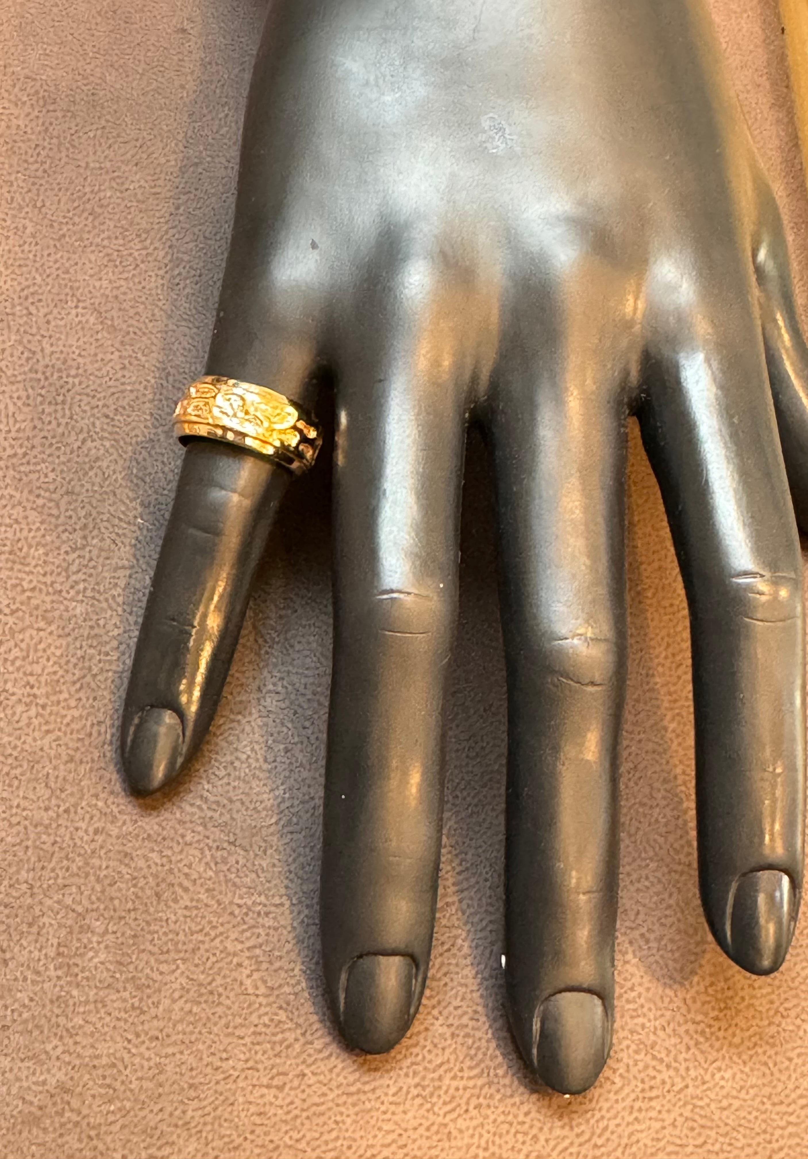 14 Karat Yellow Gold Classic Wide Wedding Band With Design Ring, Unisex Size 4.5 For Sale 1